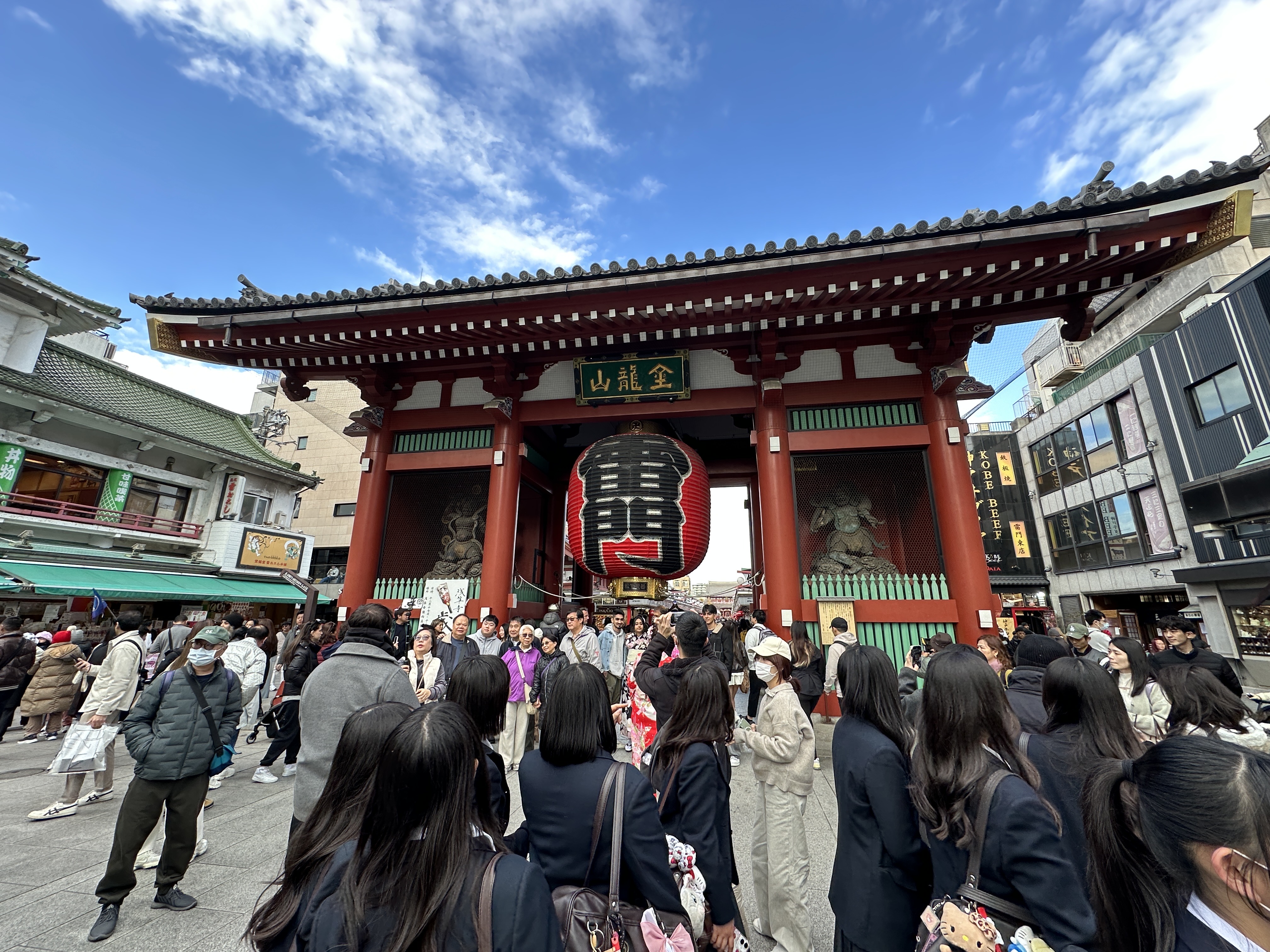 日本外國遊客持續增加，2025年總人次約將來到4,270萬人次。（讀者提供）