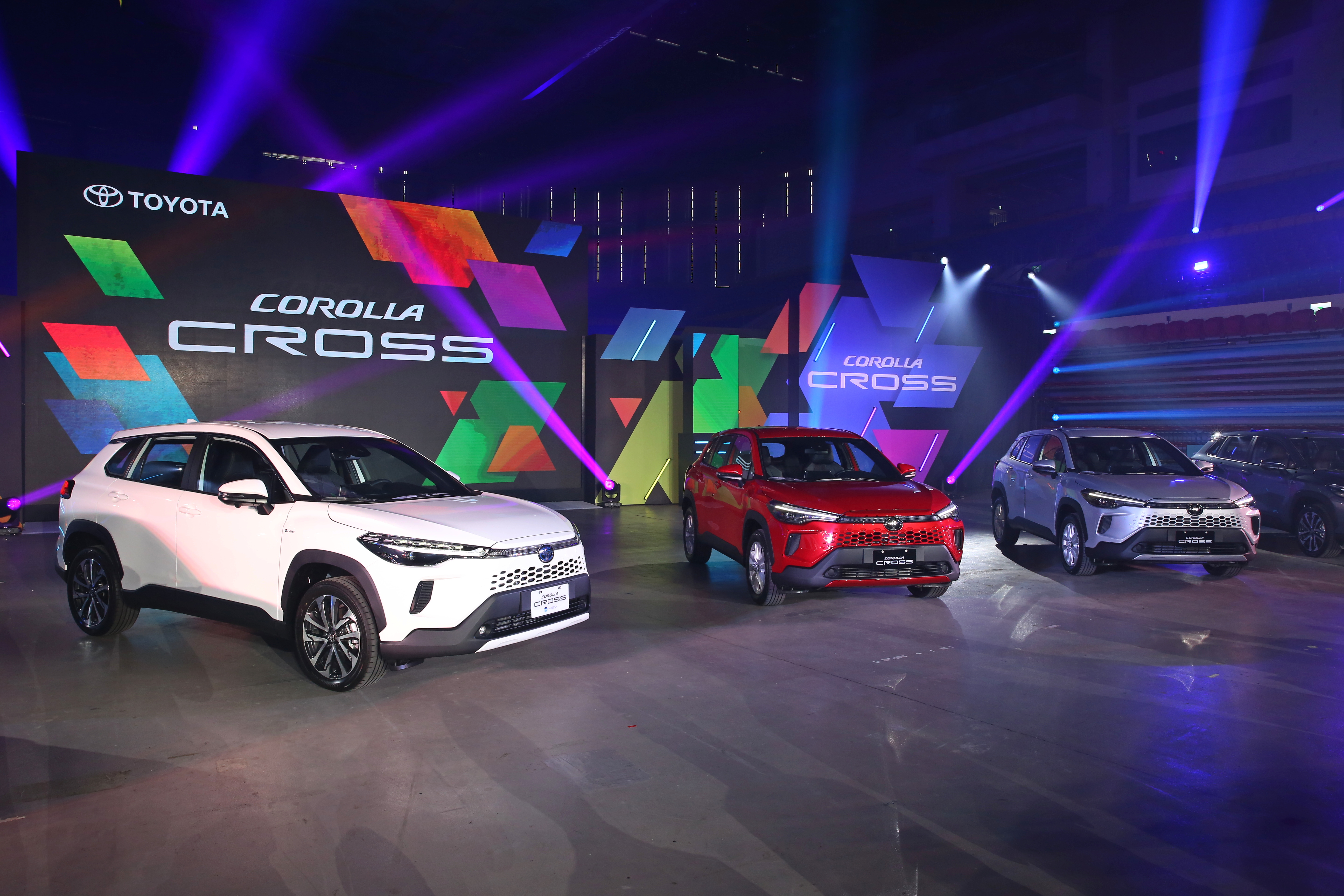 今年車市受到關稅、貨物稅以及經濟因素干擾，銷量不如去年。（本刊資料照）