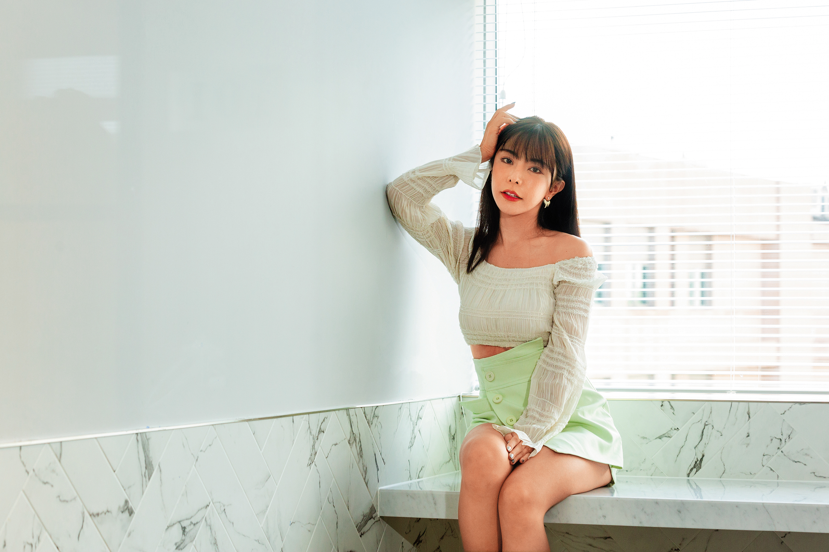 巫苡萱恢單後靠工作填補情傷。