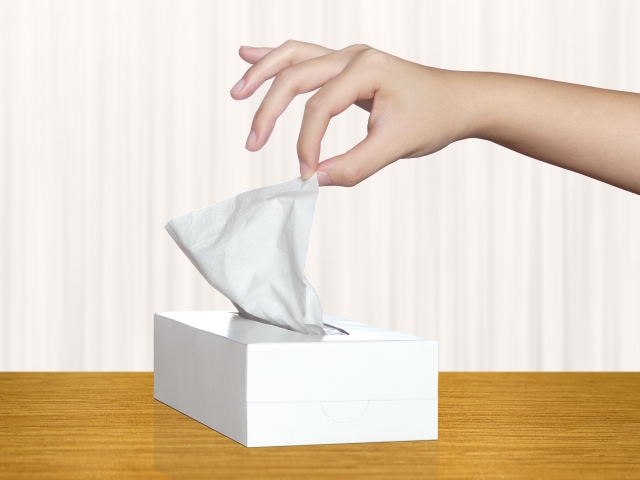 浜田紙業官方拍攝影片，分享如何輕鬆抽取衛生紙不破損。（示意圖 photoAC）