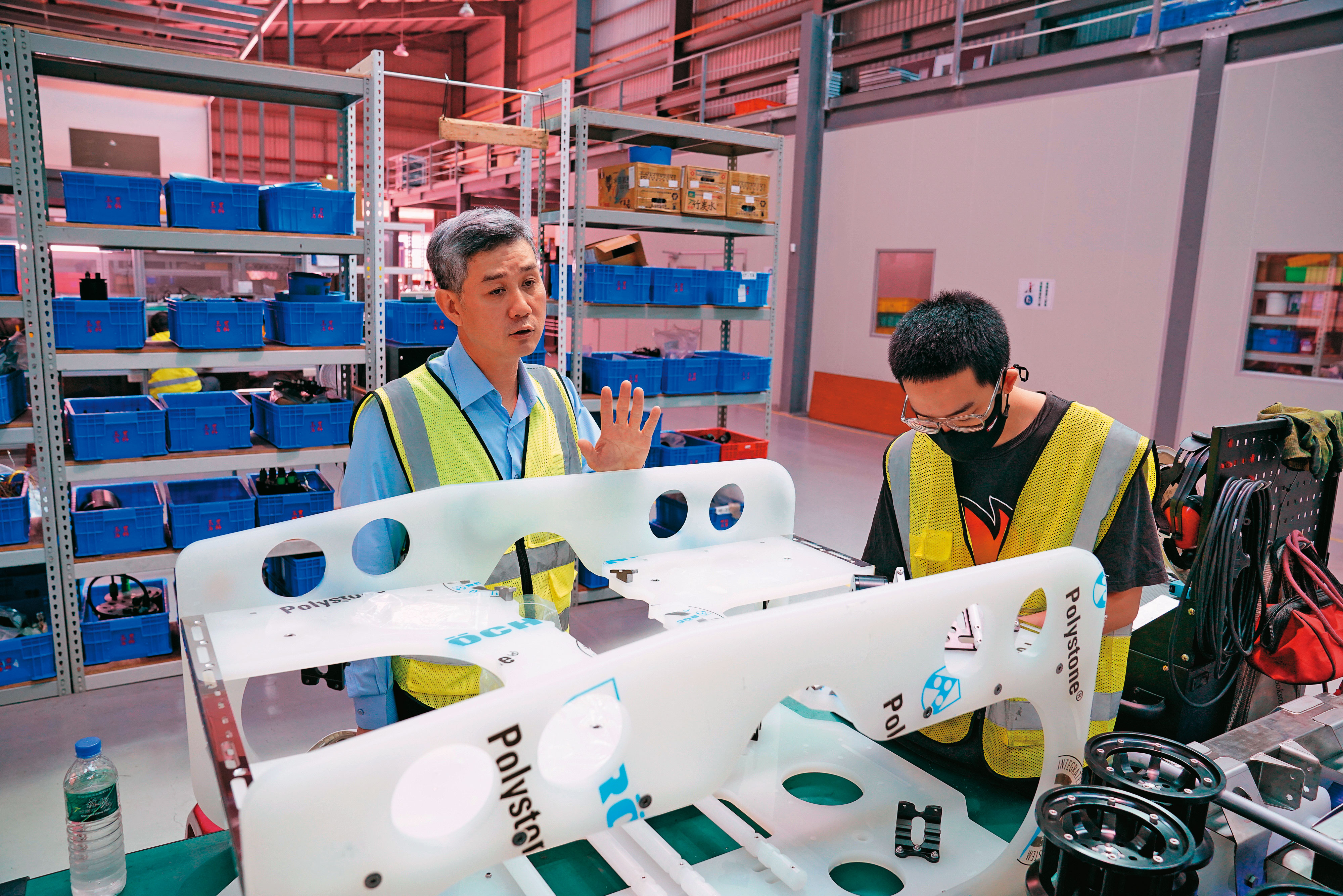 水下無人載具從軍規走向民用優勢大，玉豐海科開發出國內第一個9成自製率的ROV已投入國內離岸風場運維之列。圖為玉豐海科總經理張乃仁。