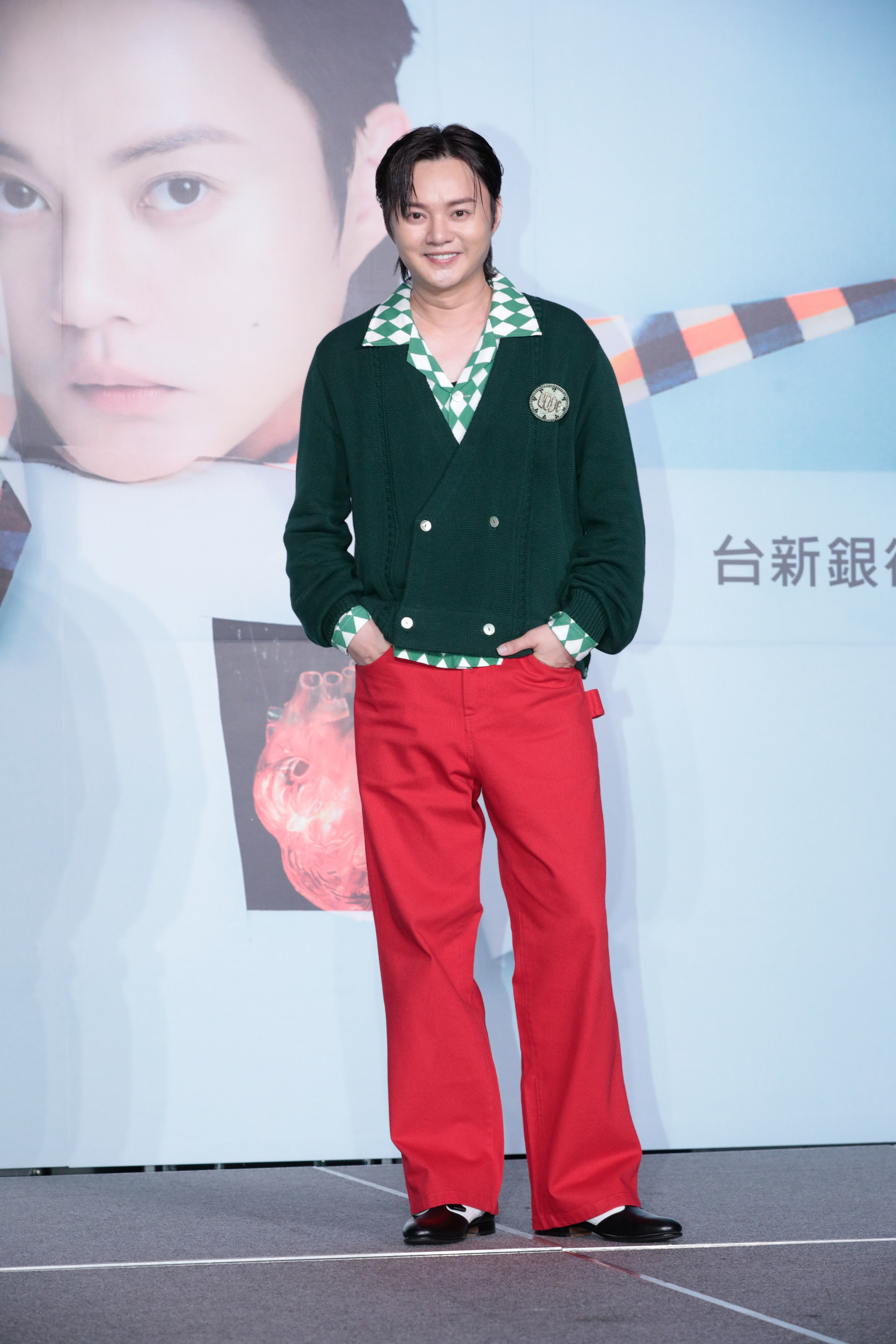 許富凱將於8月父親節二度開唱小巨蛋，開唱時間是下午3點10分，「聽完還可以跟家人去吃飯。」真的是計畫通！