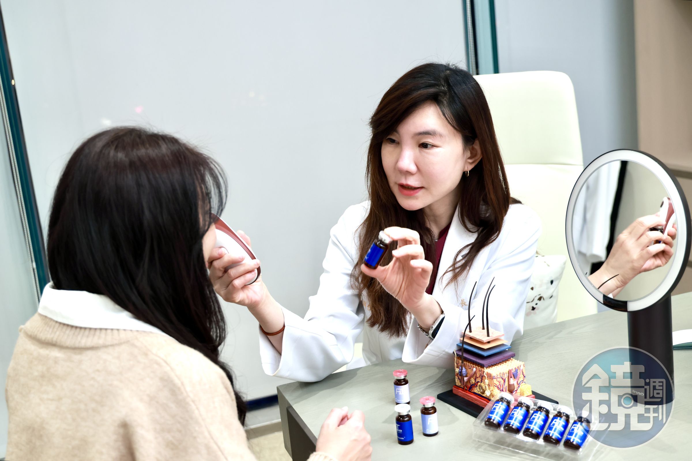 再生修復也能應用在醫美、骨科等多科別。圖為思麥瑞特合作診所看診。