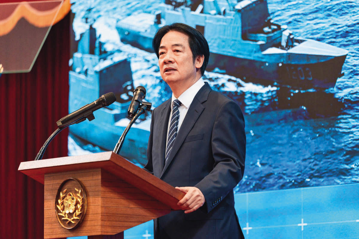 賴清德上週三的「北京當局也以2027年完成『武統台灣』為目標」言論惹議，總統府事後偷偷改稿加了「的準備」3字，讓嚴肅的國安議題瞬間變成總統個人失言問題。（總統府提供）