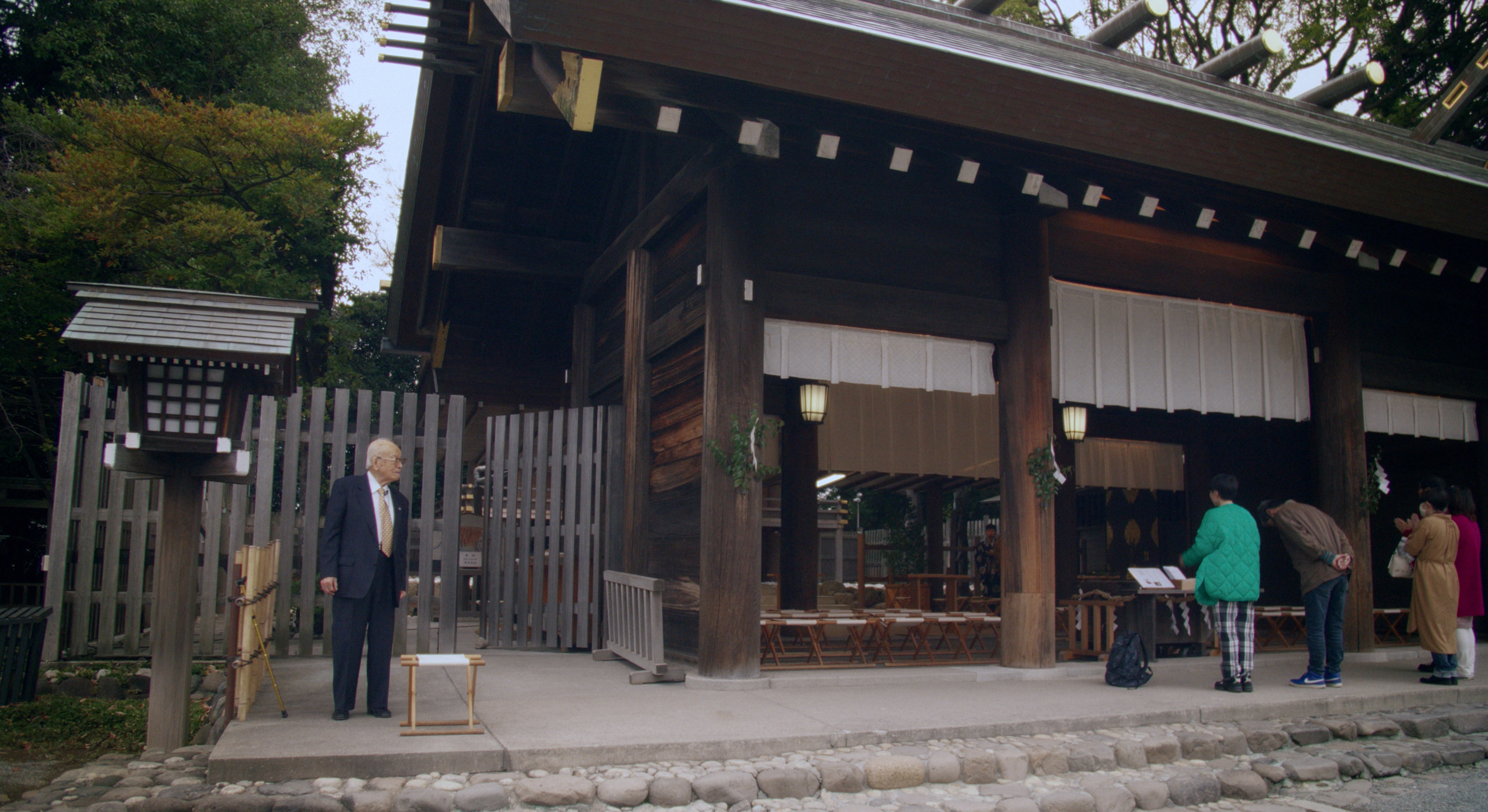 前台籍日本兵吳正男（左）迄今仍保留臺灣籍，並未歸化日本。（公視紀錄觀點《冰封的記憶》提供）