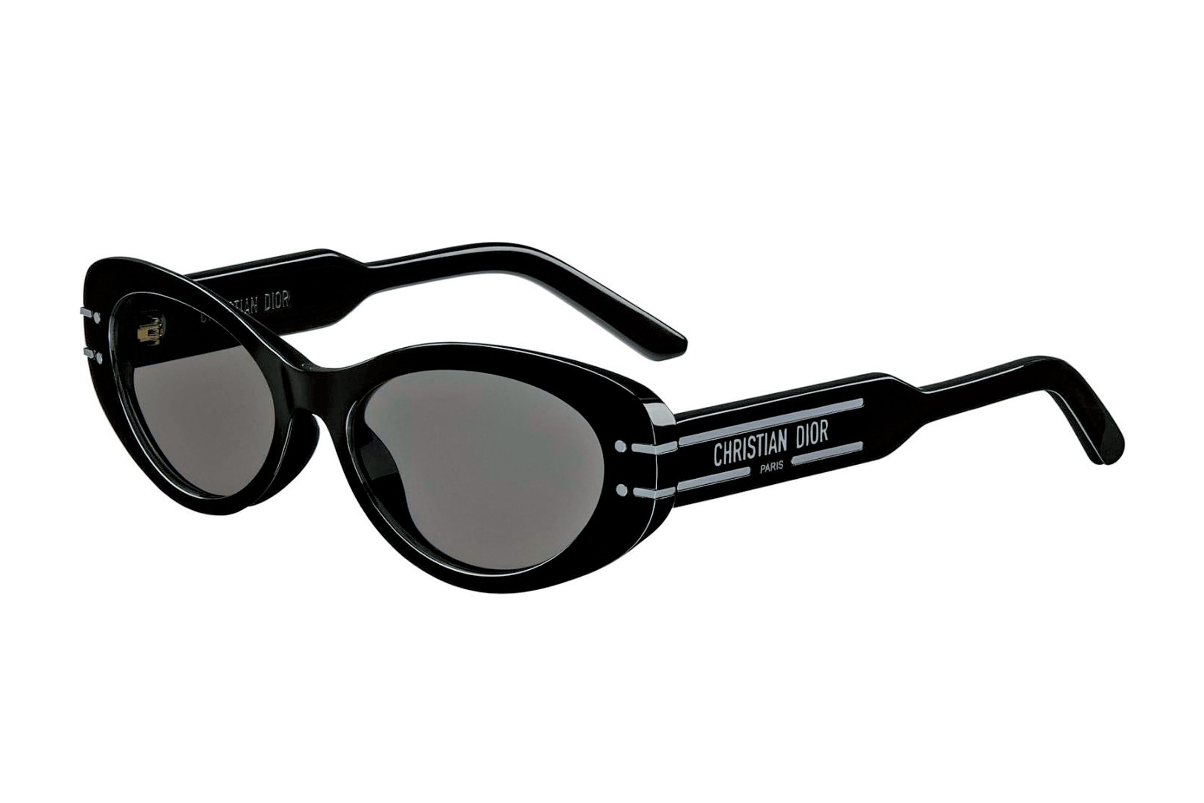 DIOR Signature 橢圓鏡框灰色鏡片太陽眼鏡,NT$19,000。(Dior提供)
