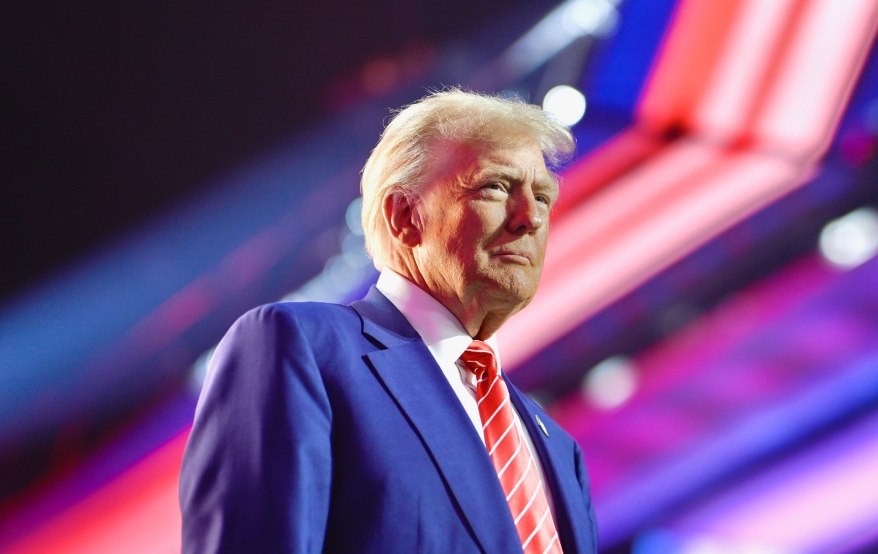 美中雙方10日於瑞士展開貿易會談，川普稱首日會晤取得重大進展。（翻攝自Donald J. Trump臉書）