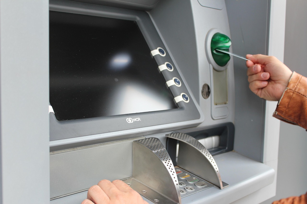 吐瓦魯日前啟用國內第一台自動提款機（ATM）。示意圖。（Pixabay）