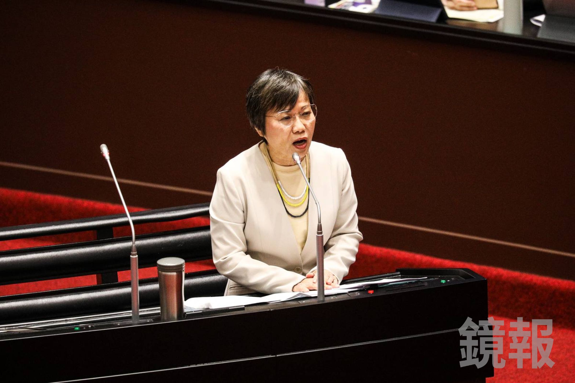 針對外甥遭中國台企解職,劉世芳受訪回應。(鏡報鄒保祥)