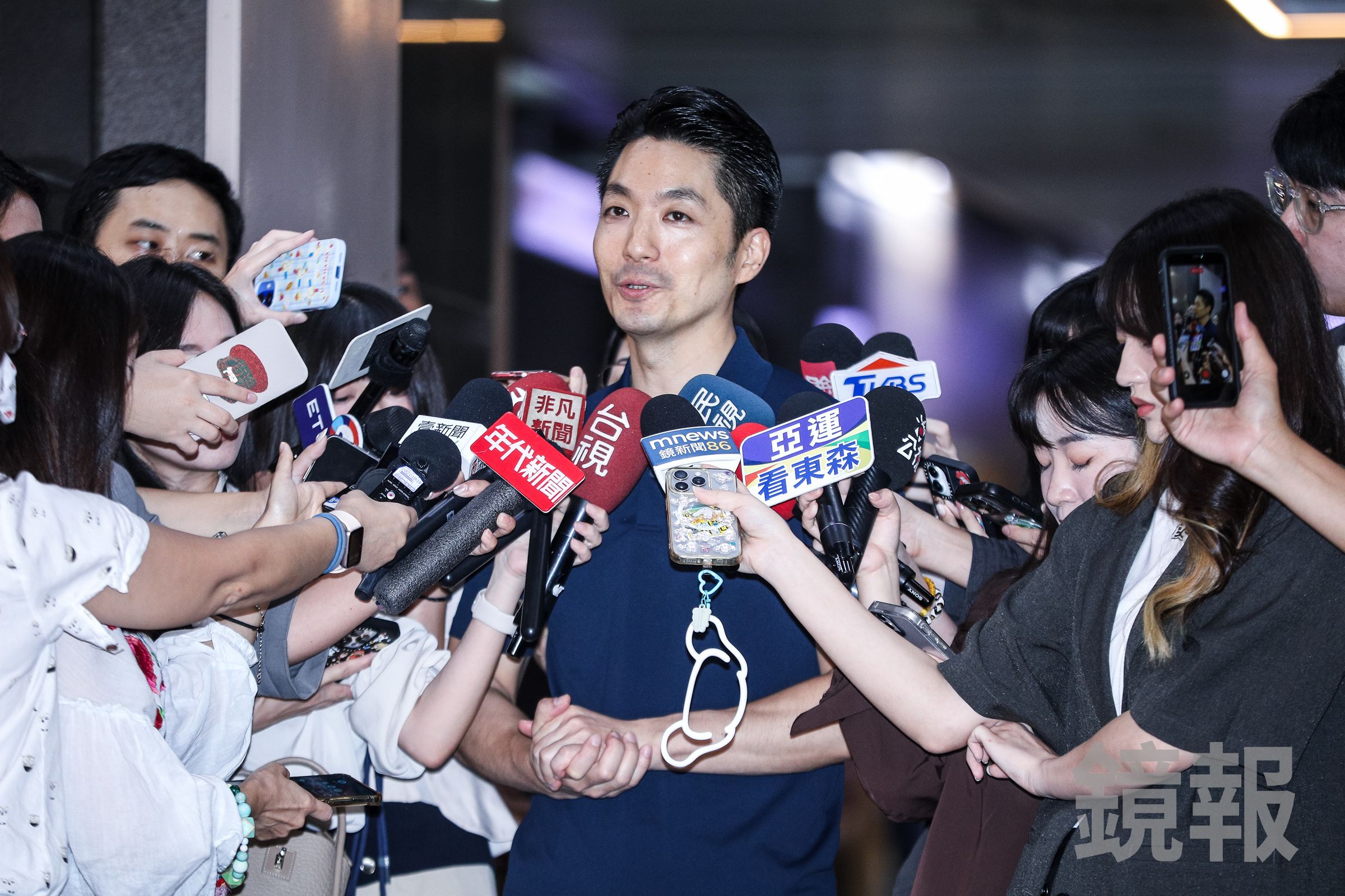 蔣萬安的被發現立院簡歷上悄悄修改英文學歷,殷瑋上節目認同「游錫堃搞的」,讓游本人無奈發聲。(鏡報鄒保祥)