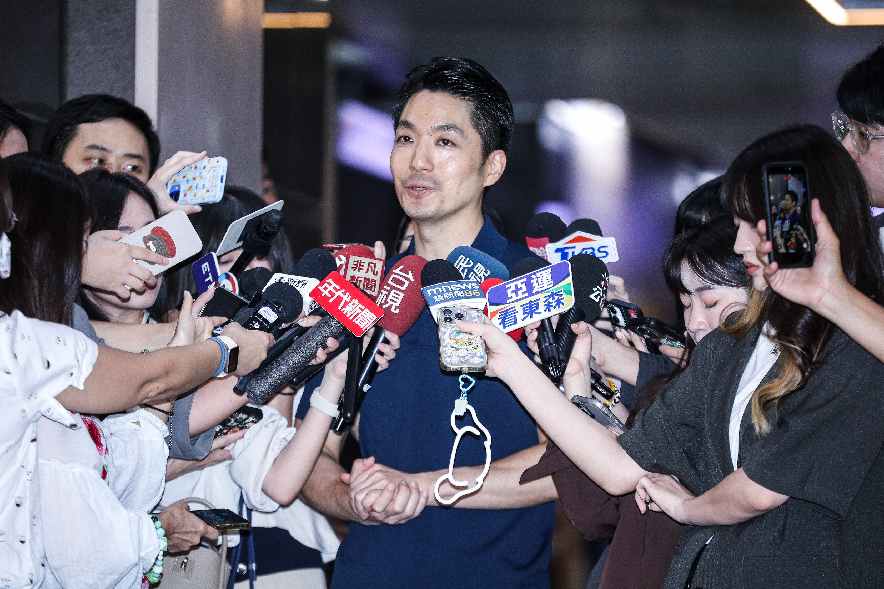 蔣萬安今被問到會不會再次身體力行去吃金峰表示支持?他沒有正面回答,僅說以前學生時期很愛吃。(鏡報鄒保祥)