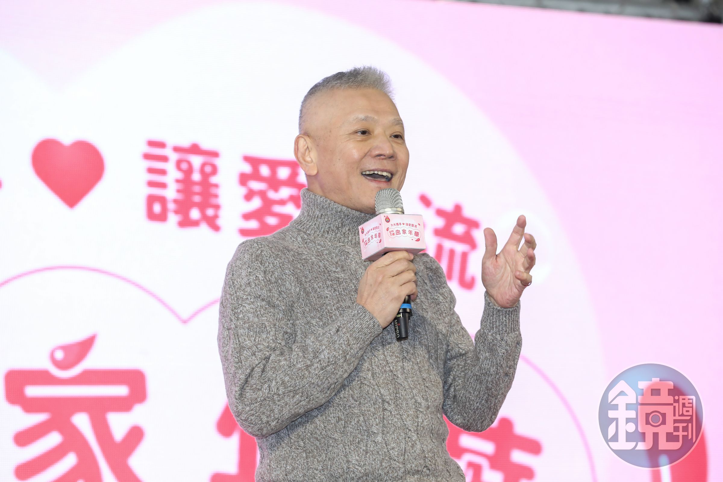 有線電視大亨大豐電創辦人戴永輝全台走透透,與全台七縣市政府連續舉辦捐血活動。(本刊資料照)