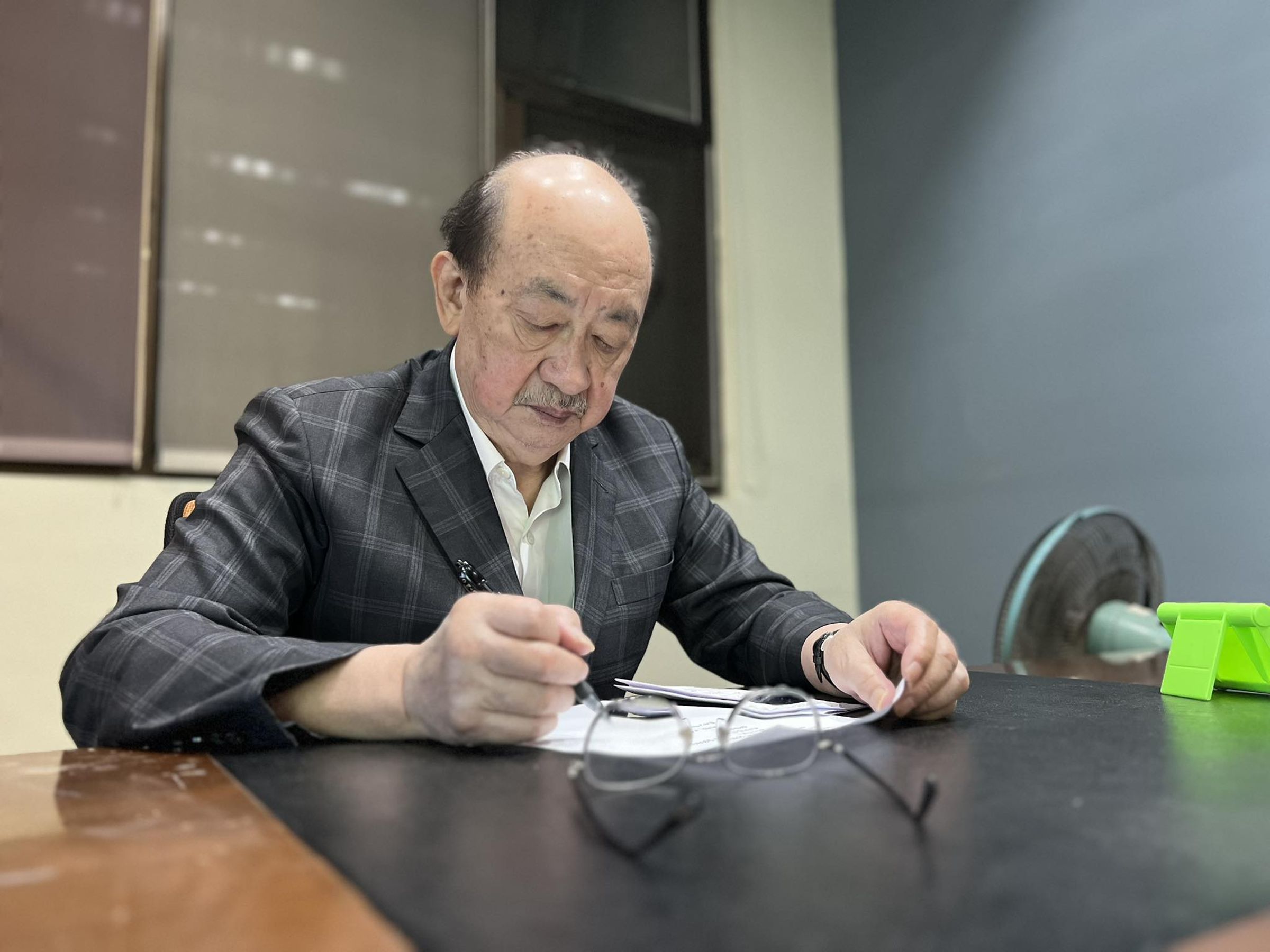 首波大罷免全失敗，柯建銘也發聲了。（翻攝自柯建銘臉書）