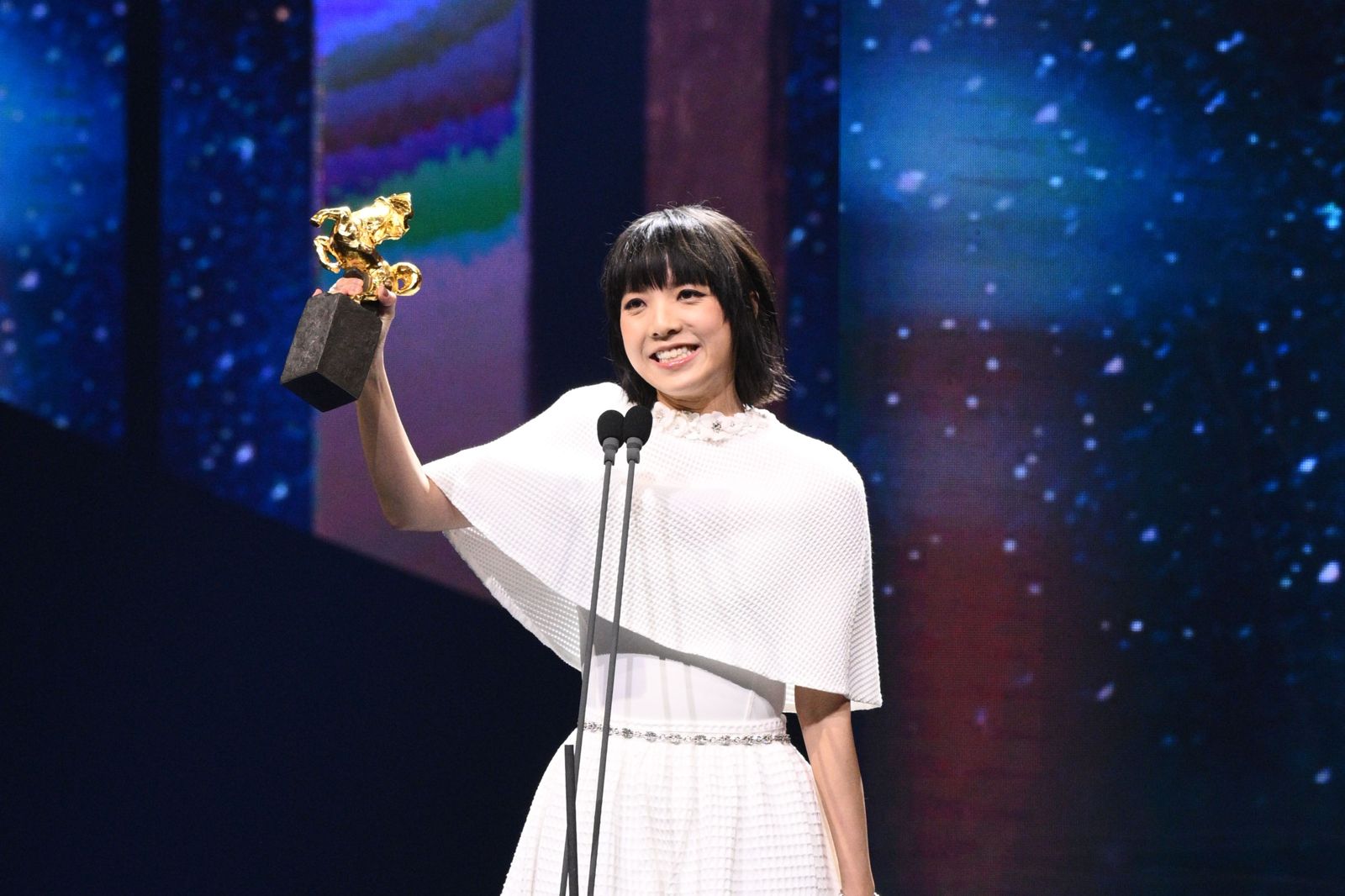 鍾雪螢感謝吳君如曾在監製作品信任她、起用她,這次竟擊敗了吳君如,自己也意外不已。(金馬執委會提供)