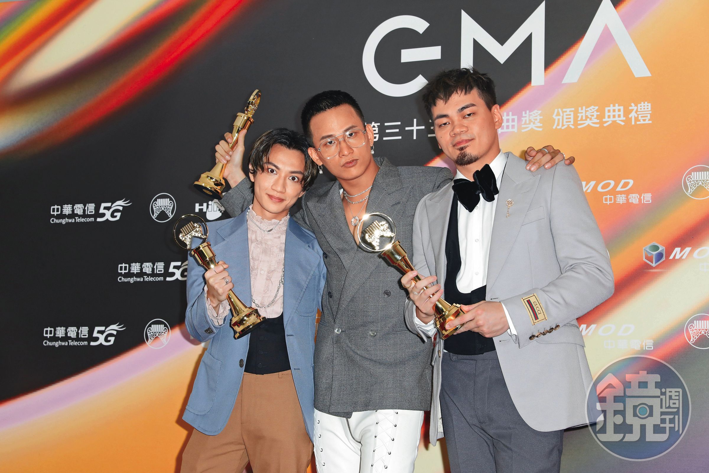 茄子蛋以電影主題曲〈愛情你比我想的閣較偉大〉獲得第33屆金曲獎年度歌曲獎,風光十足。