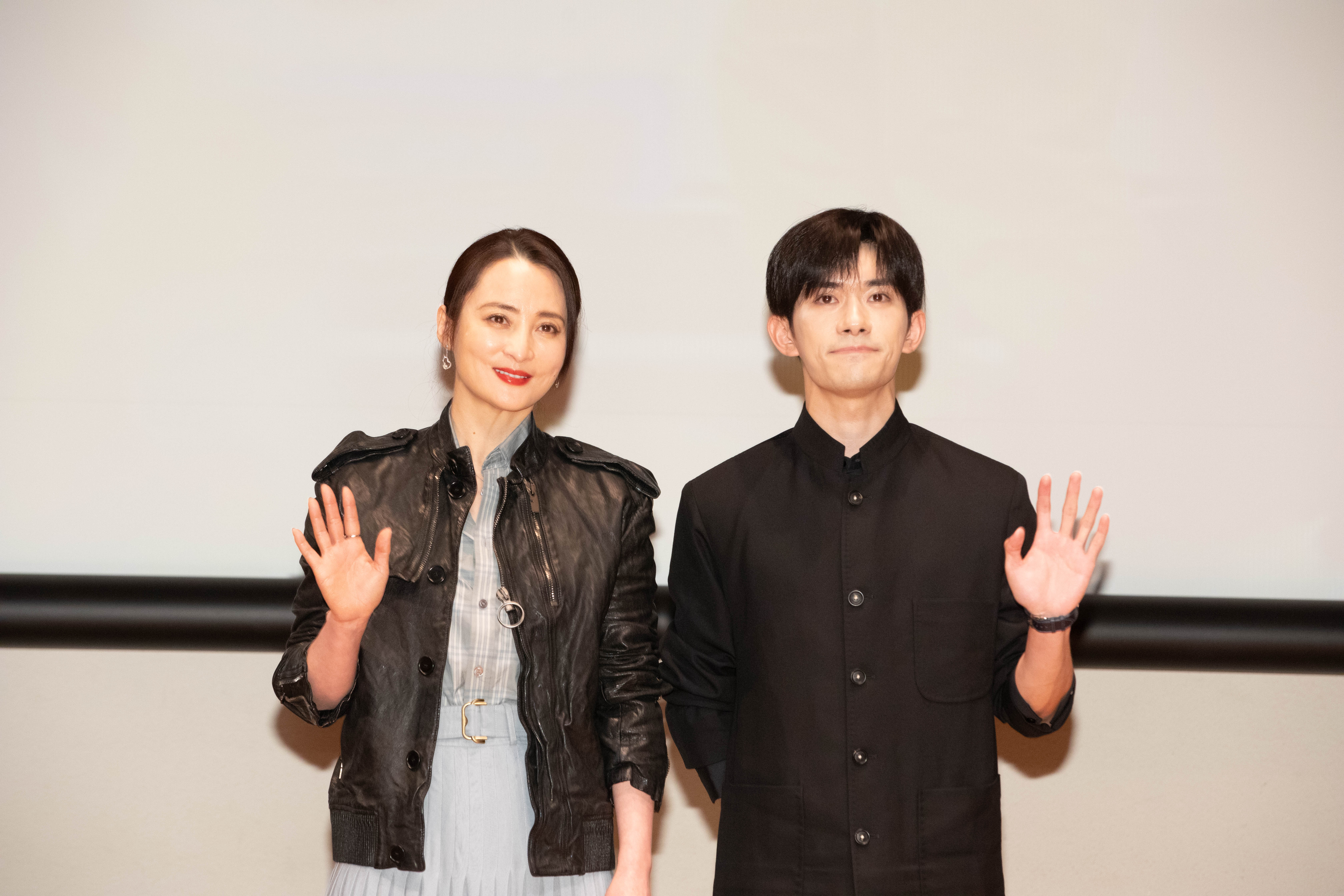 難得來台的易烊千璽與蔣勤勤在兩岸電影展合體,作品《小小的我》在台展應。