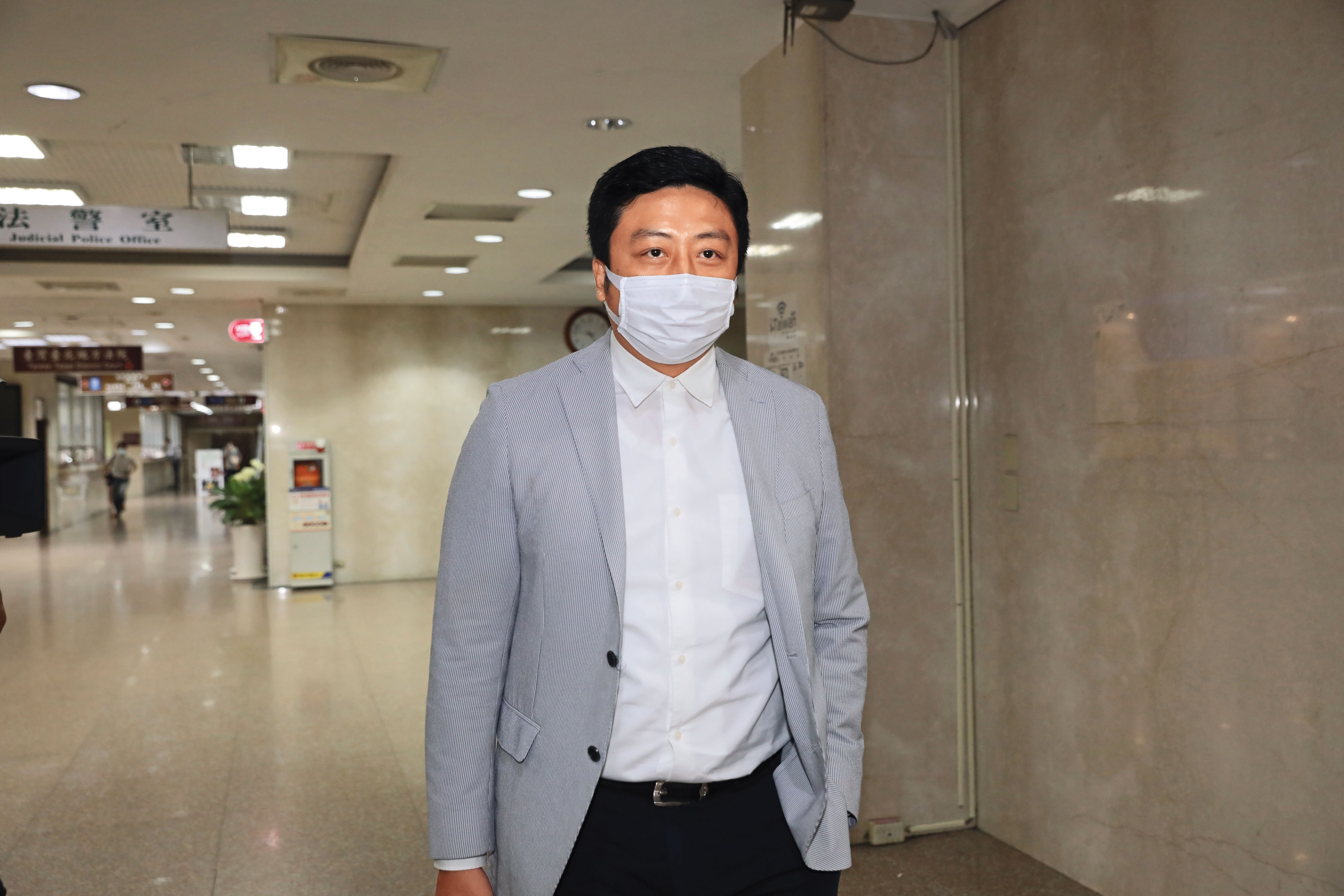 謝國獻（圖）為張國政連襟，因恐嚇長榮老臣一事去年入監服刑。