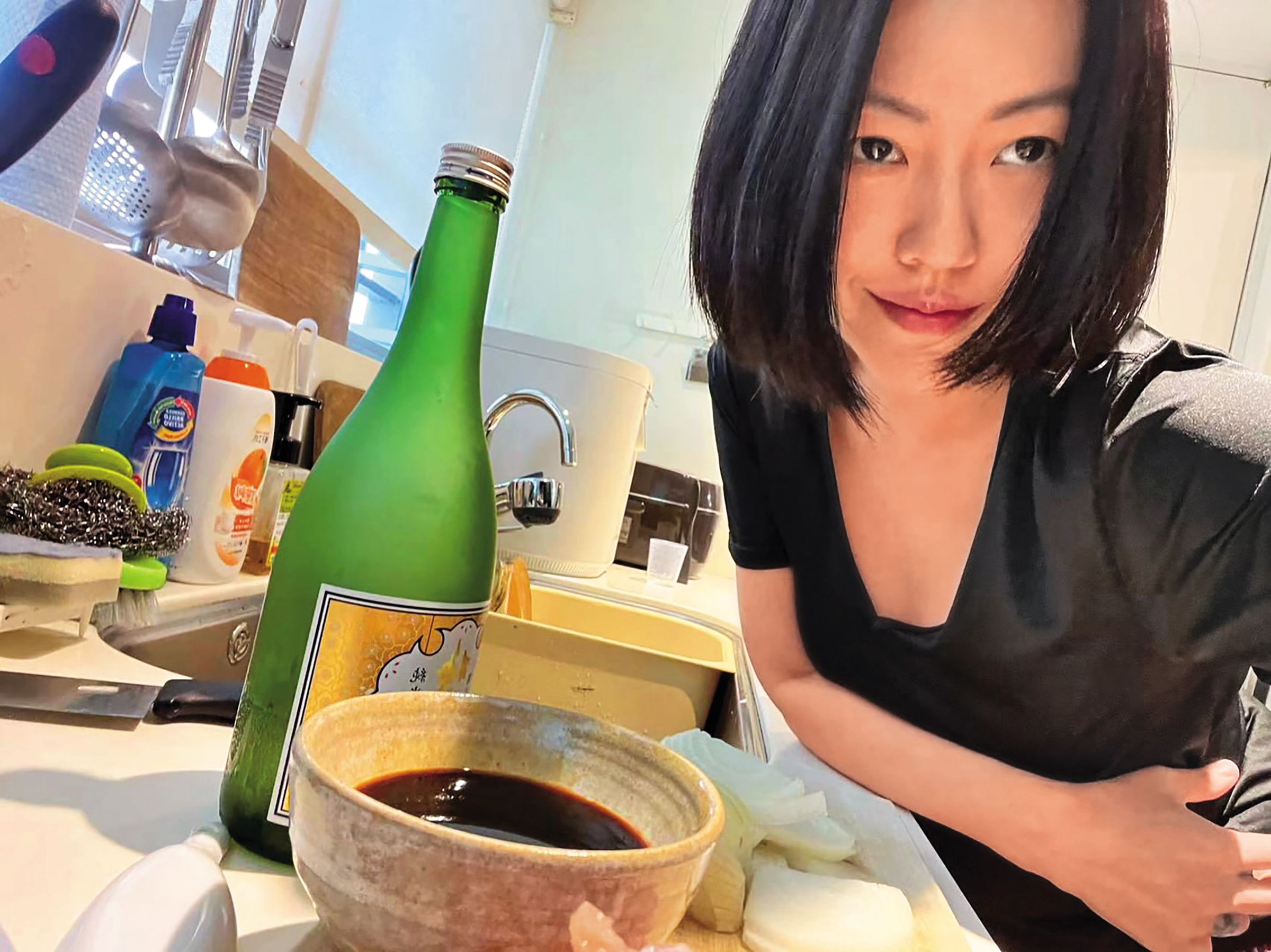 一向無酒不歡的小S,最近疑似健檢亮紅字,不得不戒酒。(翻攝自小S IG)