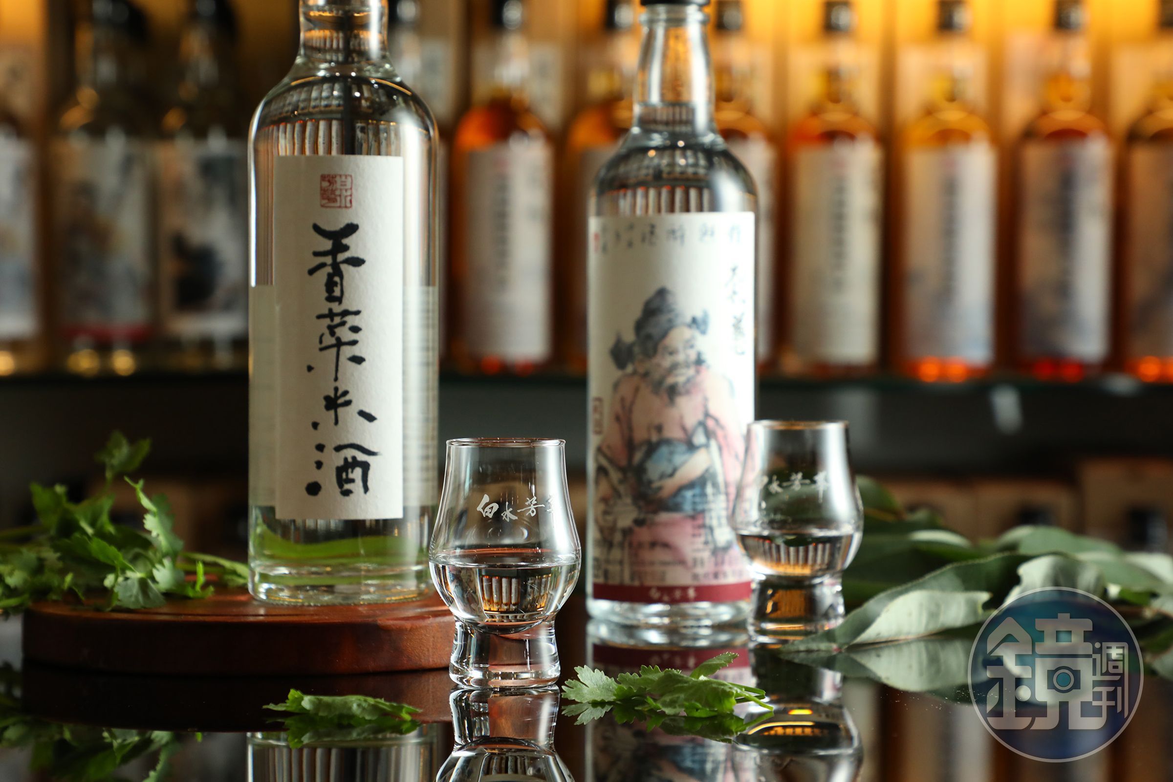 已累積不少鐵粉的宜蘭酒廠「白水芳華」，在今年4月舉辦的台北酒展上，以「香菜米酒」等多款獨一無二的蒸餾酒受到矚目。