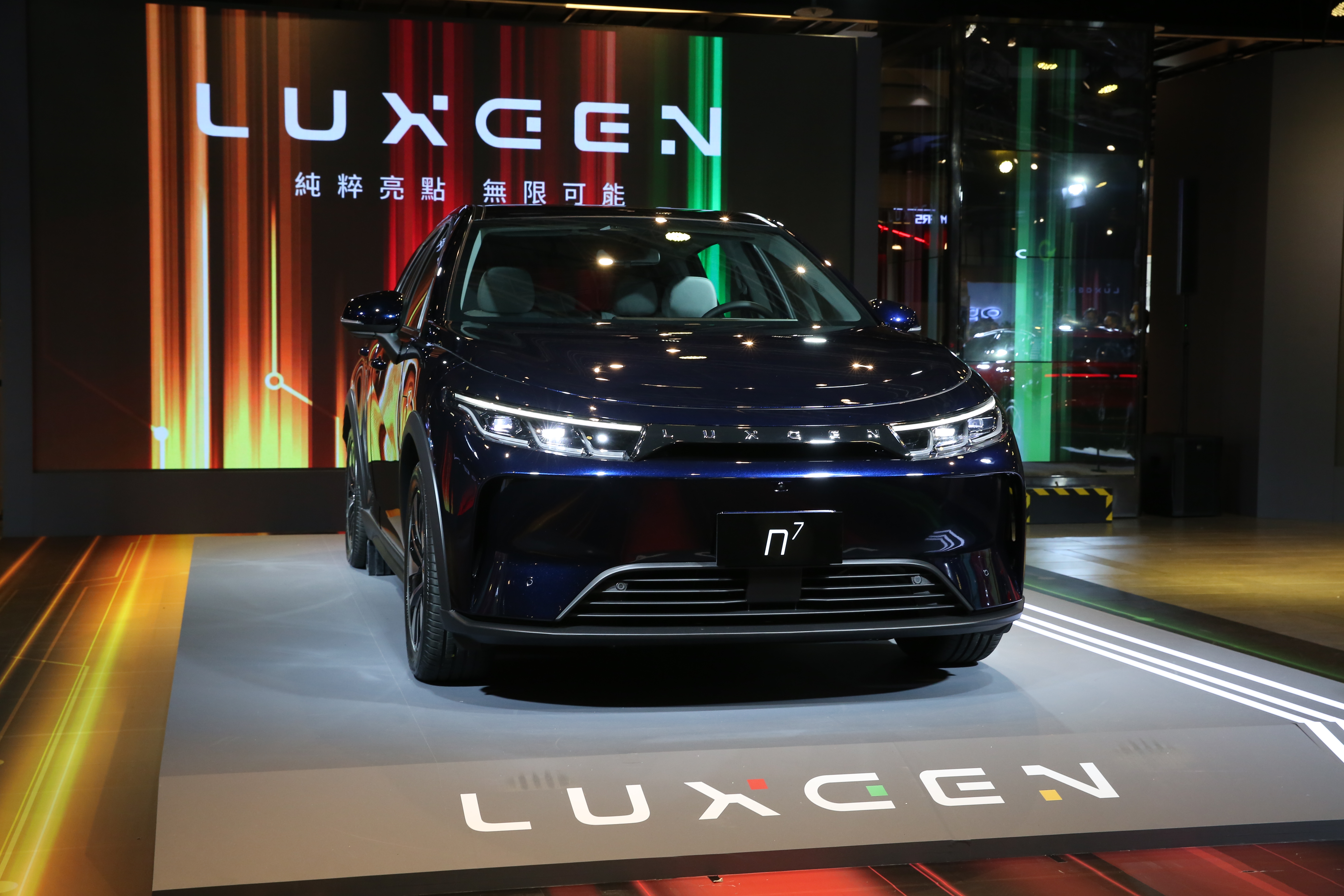裕隆旗下自主品牌納智捷發布將於明年初開始交車的電動車n7新年度售價，其中入門版將比去年10月發表時調漲10萬元。