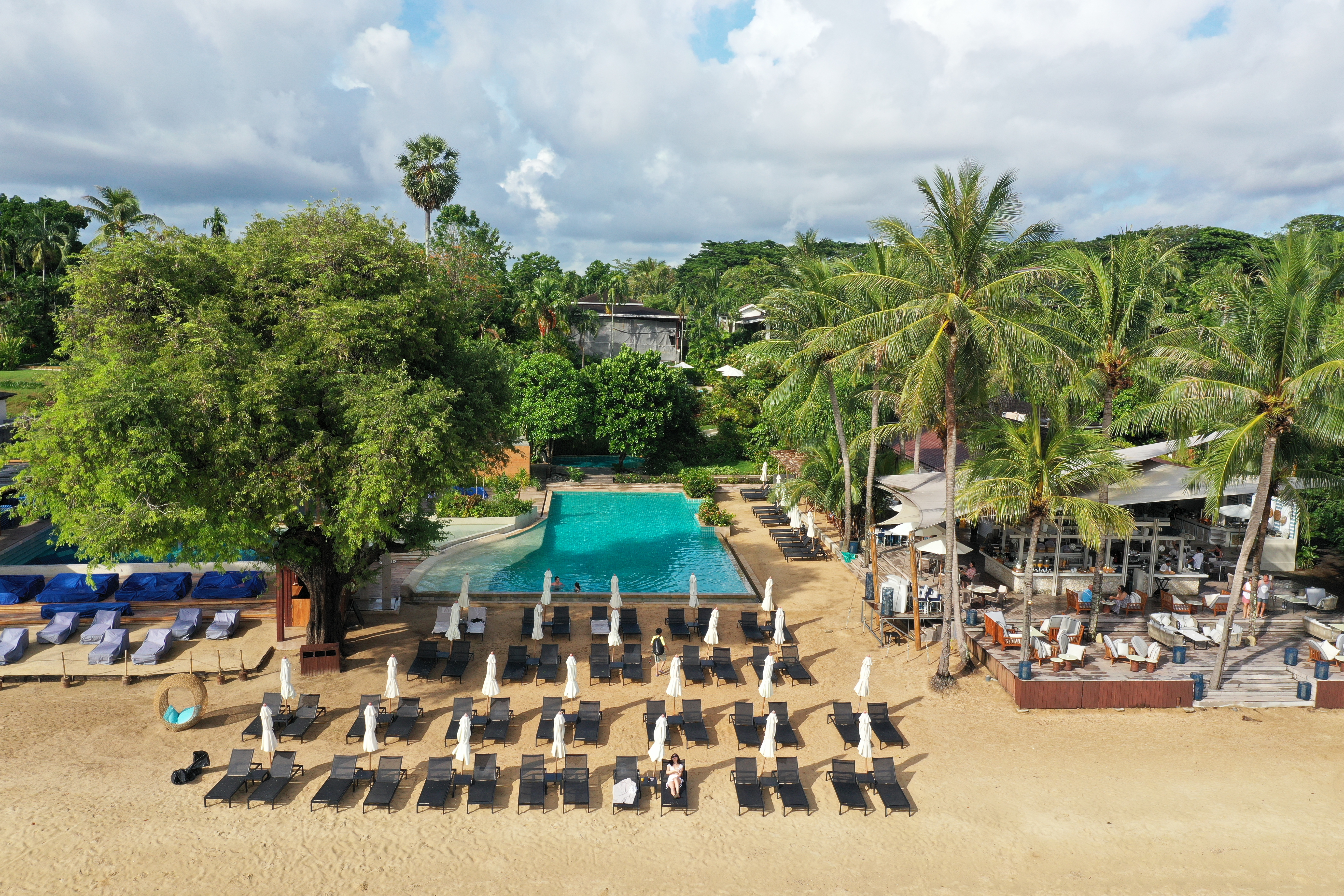 入住椰子島上度假村「Barceló Coconut Island」，能坐擁整片純淨沙灘美景。