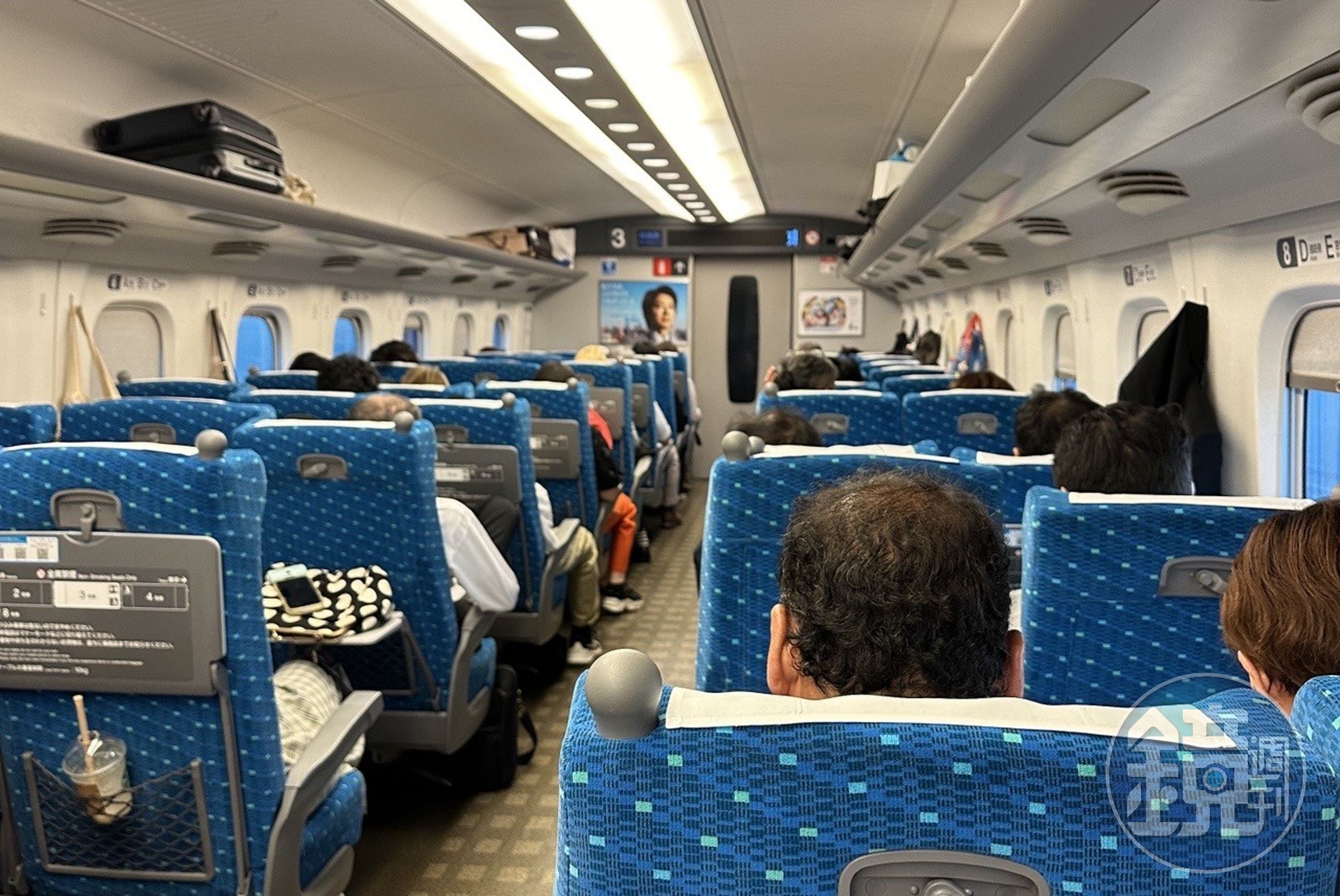 有網友反應，在日本新幹線上遇到一名男乘客在座位上做出疑似打手槍的動作，但竟無法制止。（新幹線示意圖，陳凱俊攝）