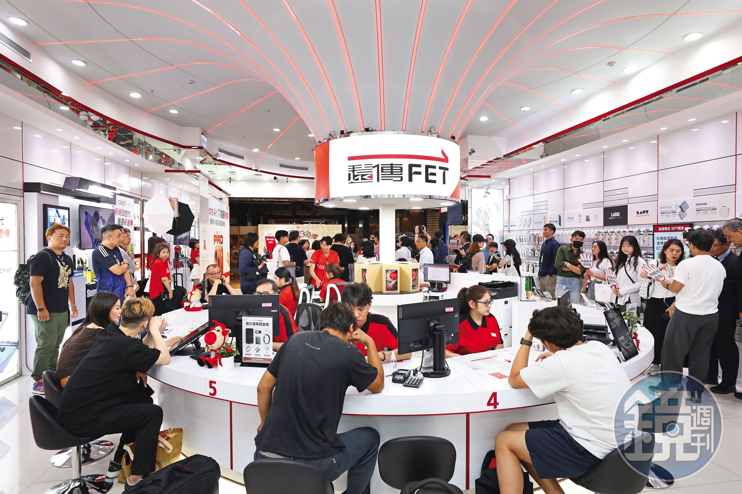 當年電信業那場4G 499之亂,至今仍讓電信三雄餘悸猶存。
