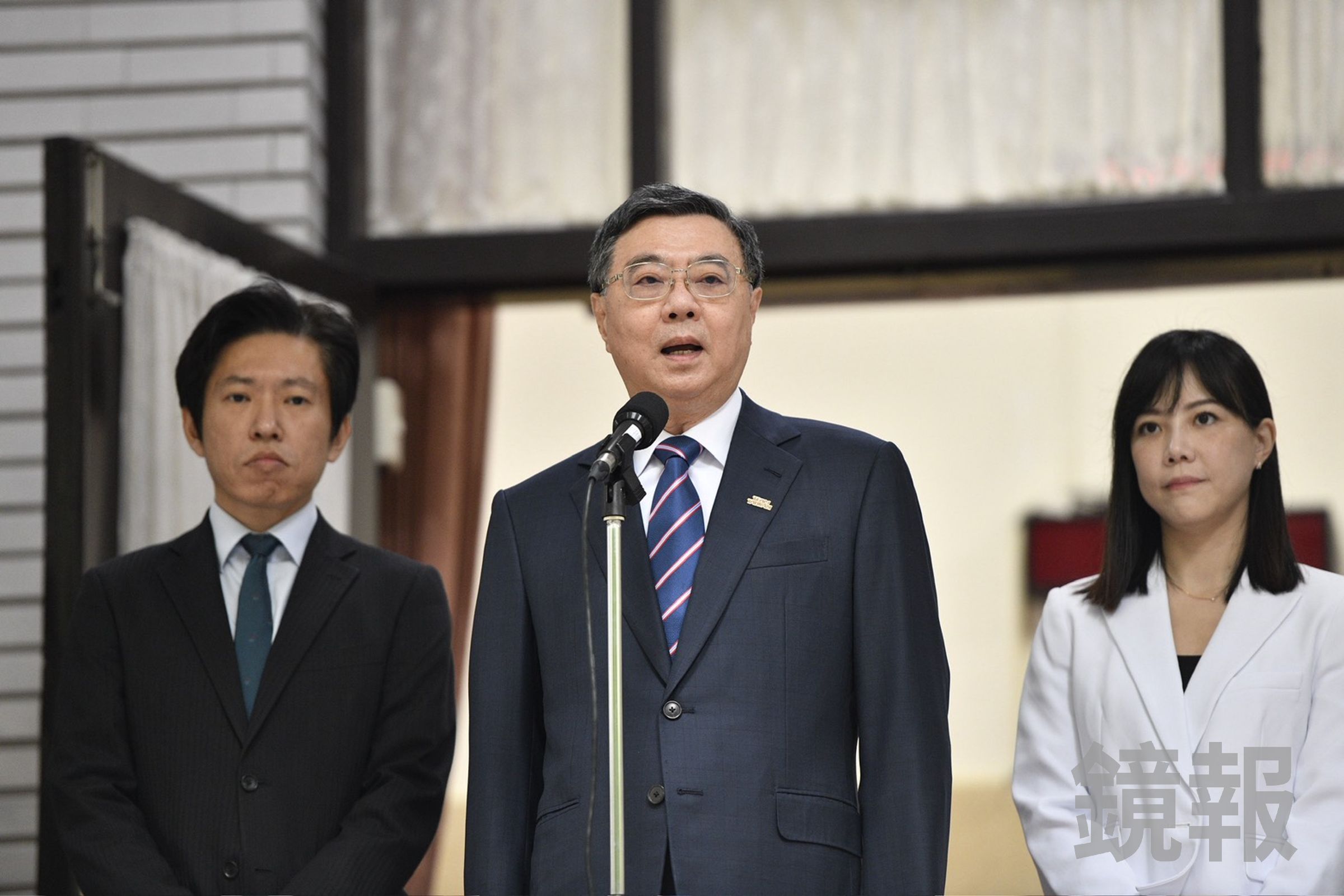 中東戰火點燃,外界擔心能源價格恐會牽動4月電價,卓揆表示經濟部、中油已啟動緊急應變機制。(資料照,鏡報李智為)
