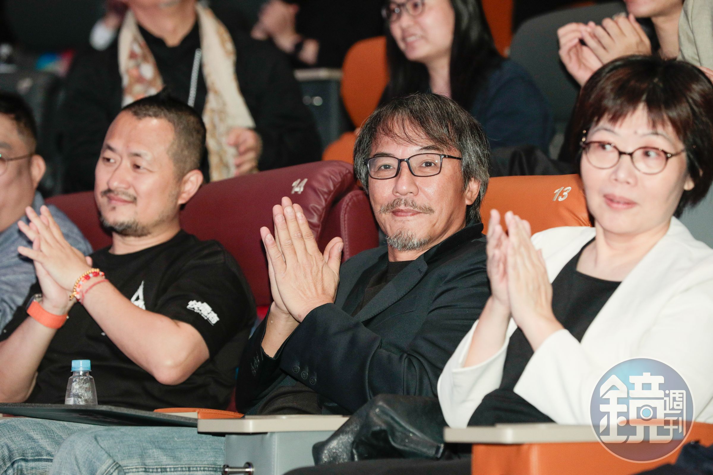 平常絕跡宣傳活動的戴立忍代表《功夫》劇組,與導演九把刀、監製盧維君出席記者會,但沒接受媒體訪問就離去。右為文化部影視及流行音樂產業局局長王淑芳。