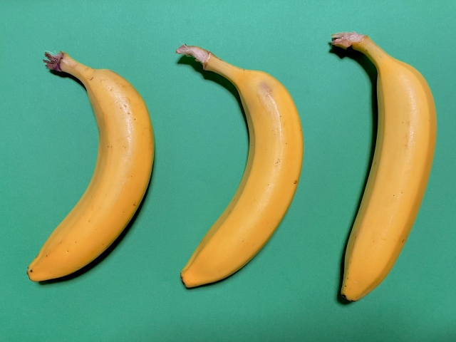 男網友自從得知女友前男友尺寸比他大後，開始擔心自己是否在床上可以滿足女友。（示意圖，photoAC）