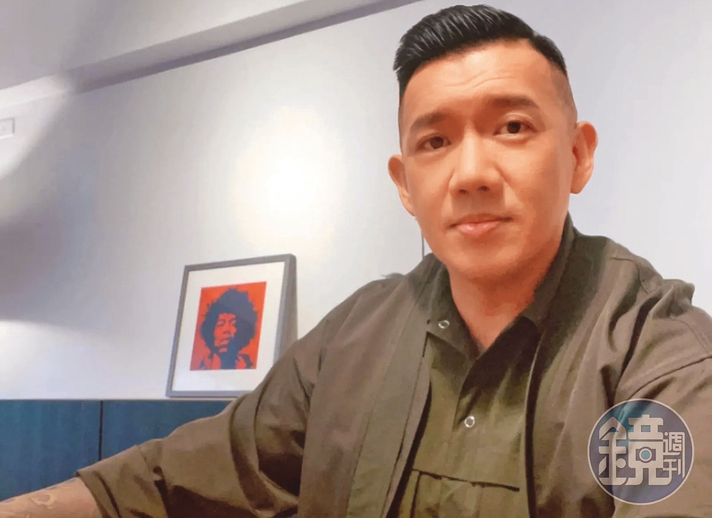 杜汶澤自創品牌，招募員工其中一項條件是「對他的喜歡程度」，沒覺得特別厭惡者優先。（翻攝自杜汶澤臉書）