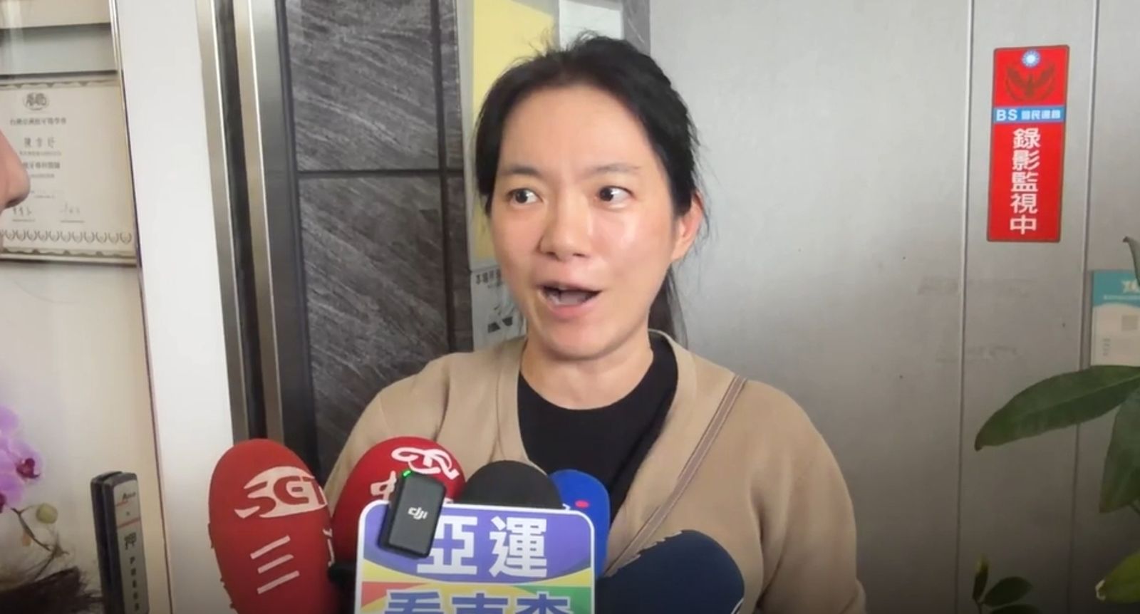 被網友設桌布支持!陳幸妤笑拒「不要啦」 一票人選「這張」喊:真的超仙
