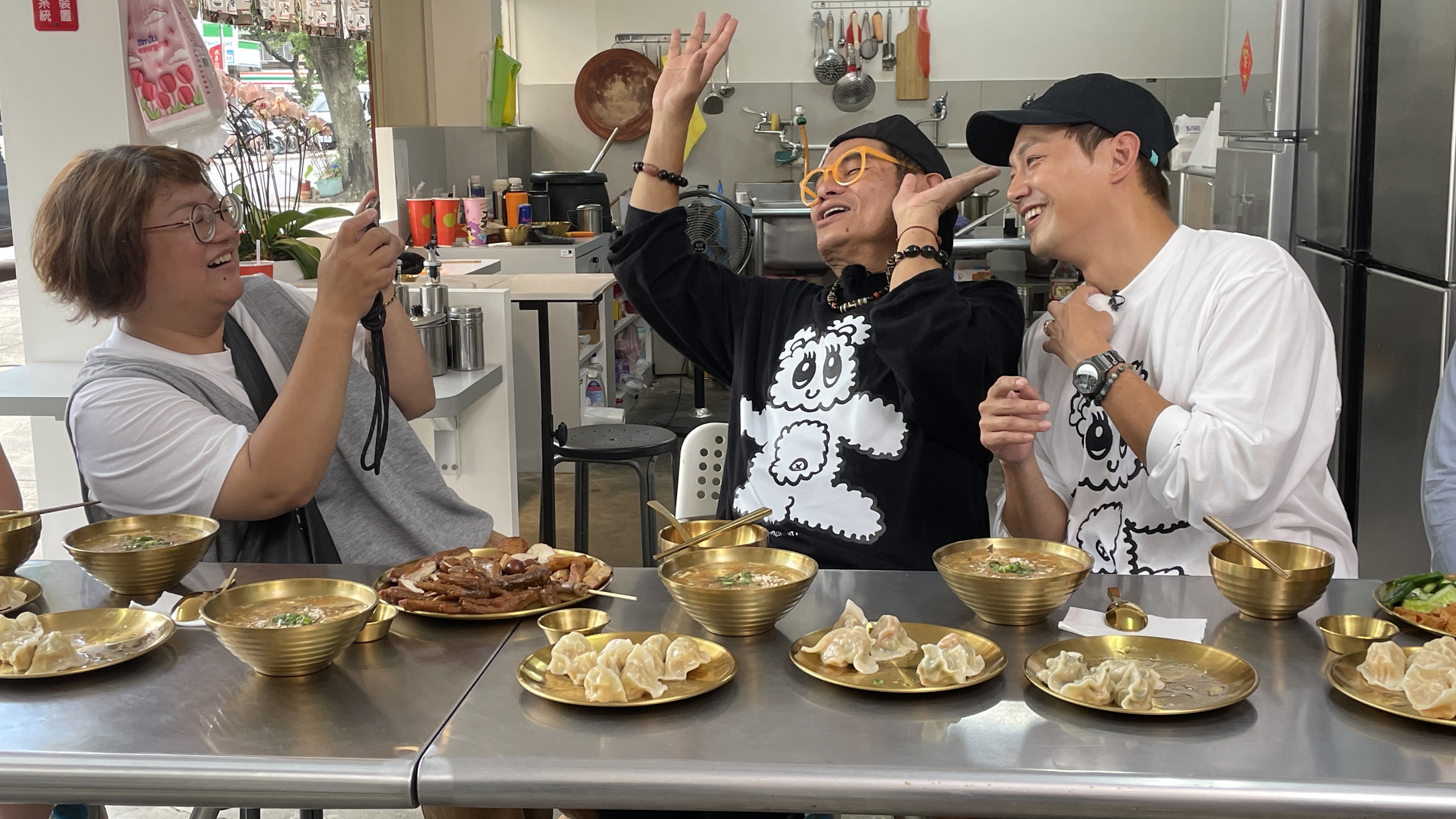 許效舜、威廉出席粉絲見面會。（東森提供）