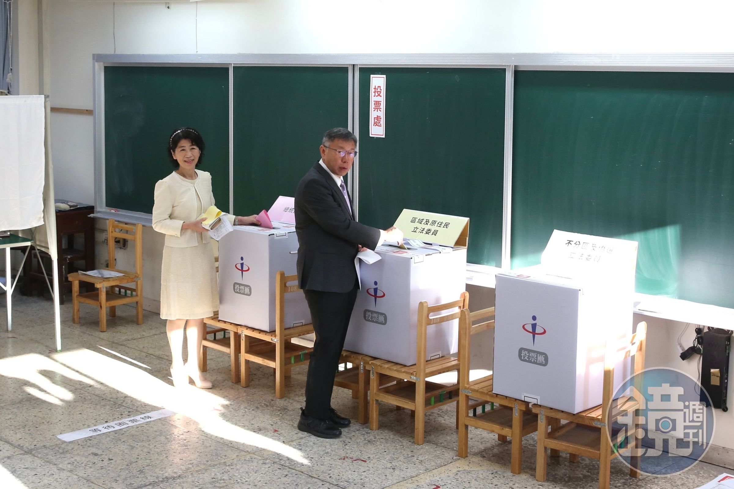 陳佩琪表示,只要能讓柯文哲投票,要戴頸圈、手銬、腳鐐戒護都沒問題。(本刊資料照)