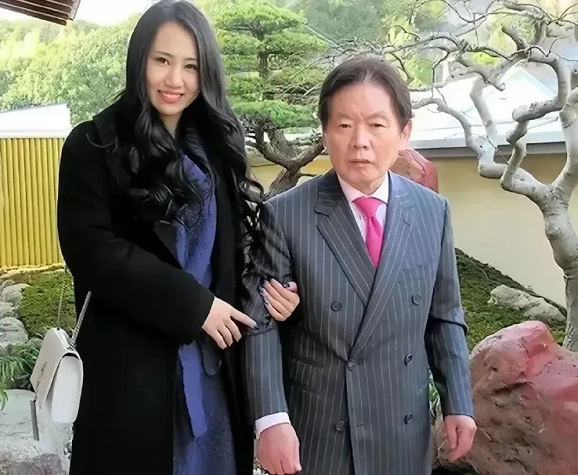 法院雖然認定須藤曾向毒販下單,卻指出無法證實其收到的物品確實為毒品,甚至不排除可能是冰糖。(翻攝自環球人物雜誌)