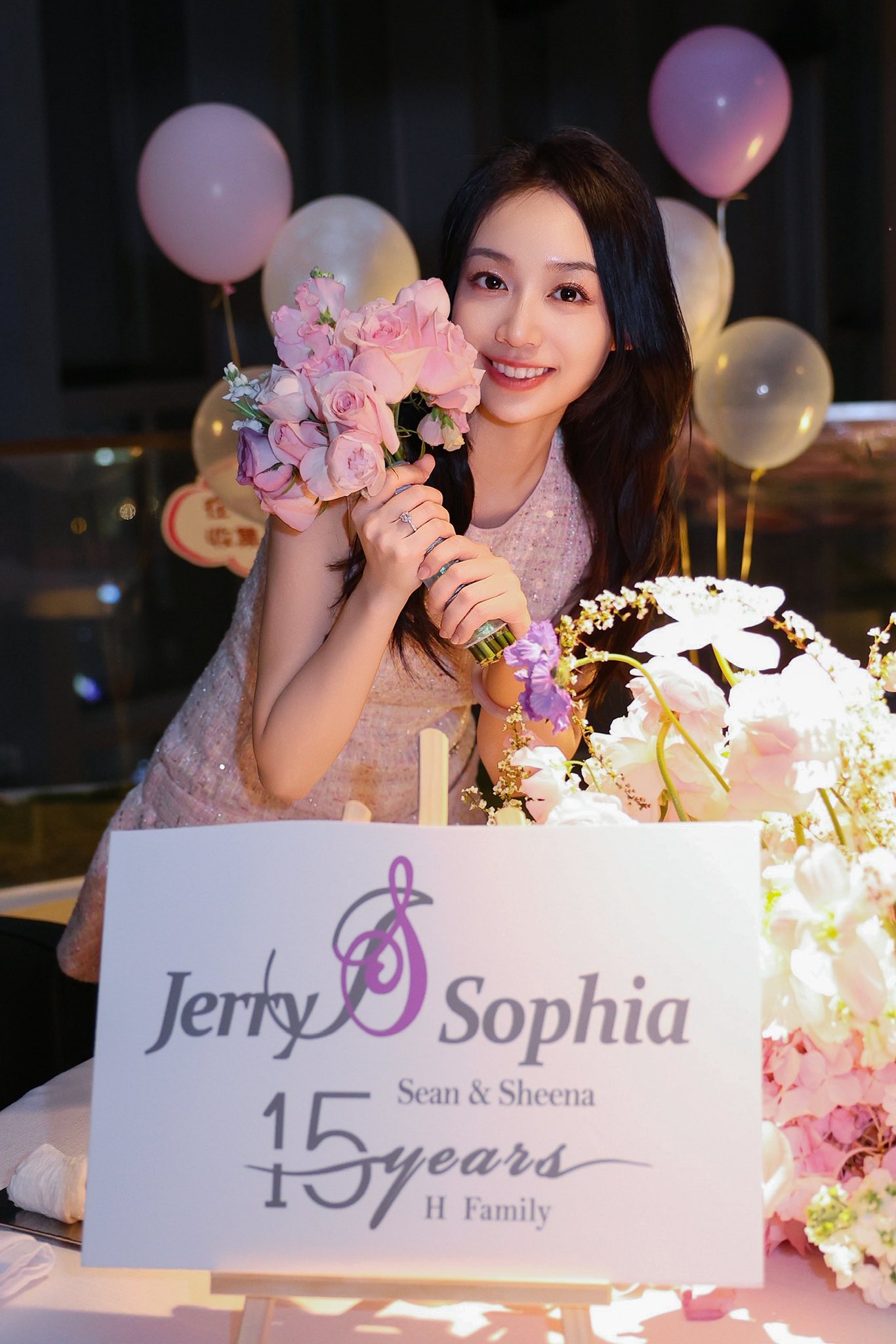 黃舒駿紀念結婚15週年,在社群向老婆告白。(翻攝自黃舒駿臉書)