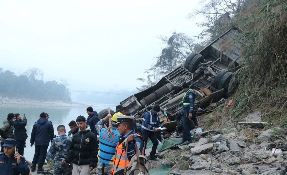 這起事故目前已確認造成19人不幸罹難，其中包括1名英國籍人士。（翻攝自@news_az X）