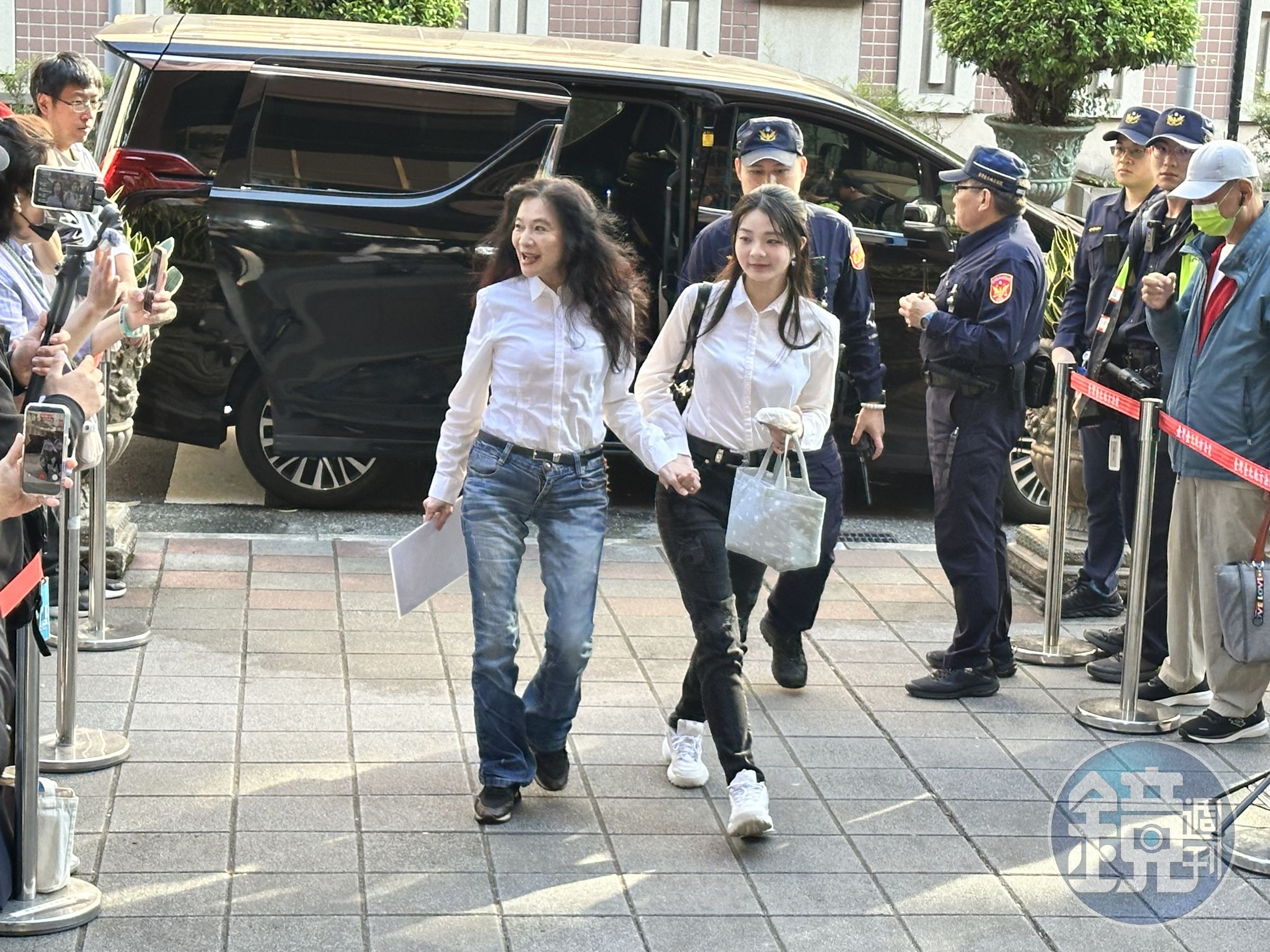 京華城案被告國民黨台北市議員應曉薇出庭最後答辯。
