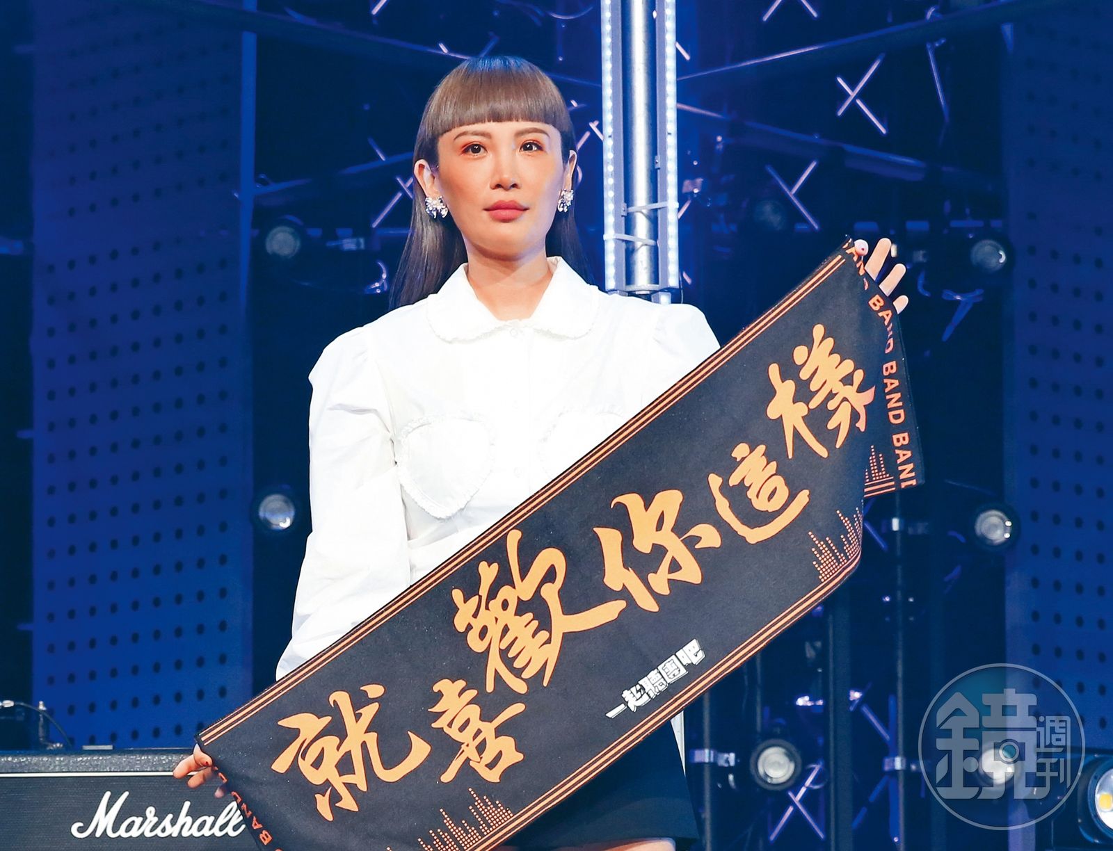 魏如萱被爆出和小21歲的網紅Ian三角戀,背後藏著她致力把握時間、不顧一切追愛的決心。(圖/鏡週刊)