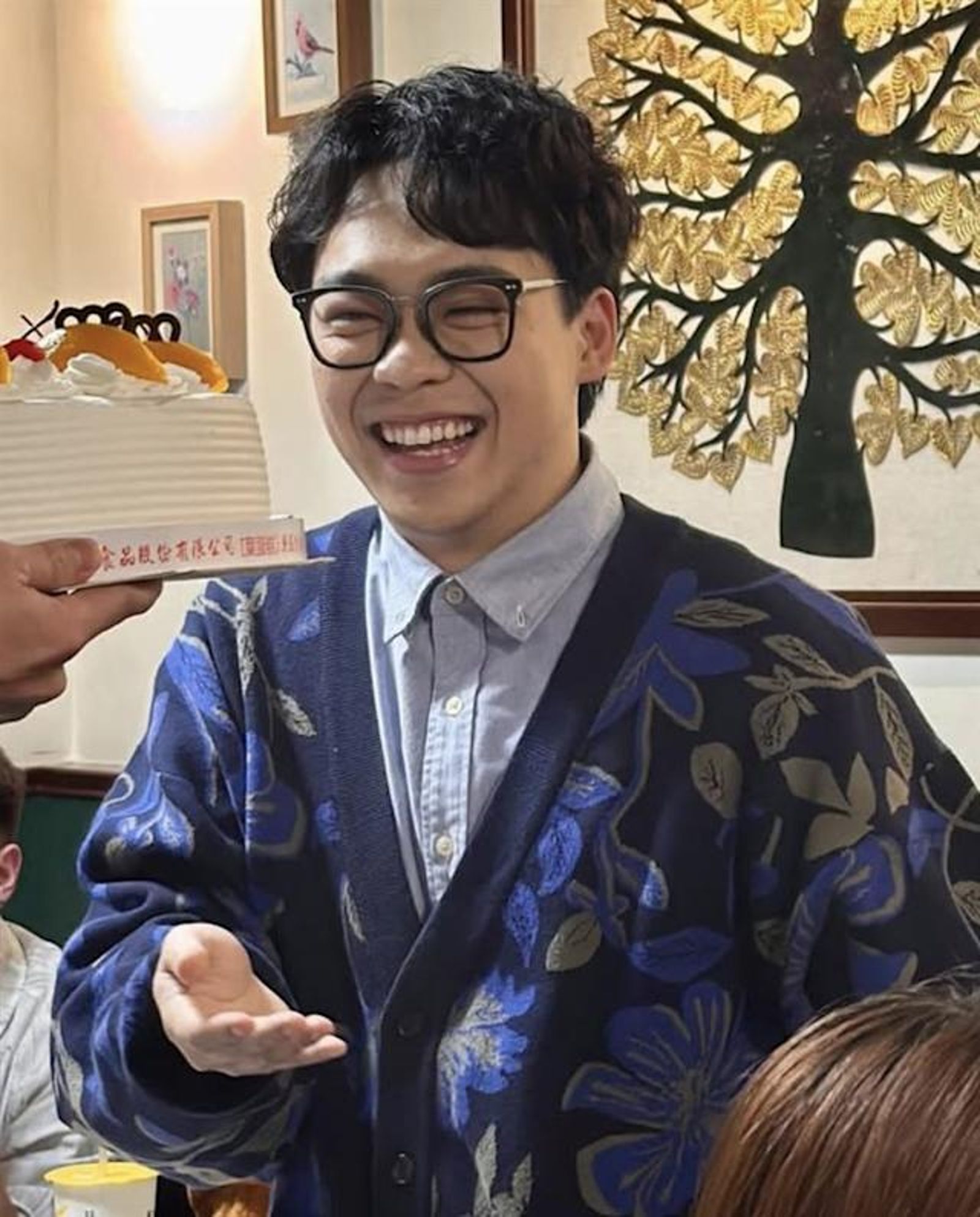 因節目上來賓歧視身障律師炎上,導致第二季許多來賓接到邀約就婉拒。(翻攝自Albee IG)