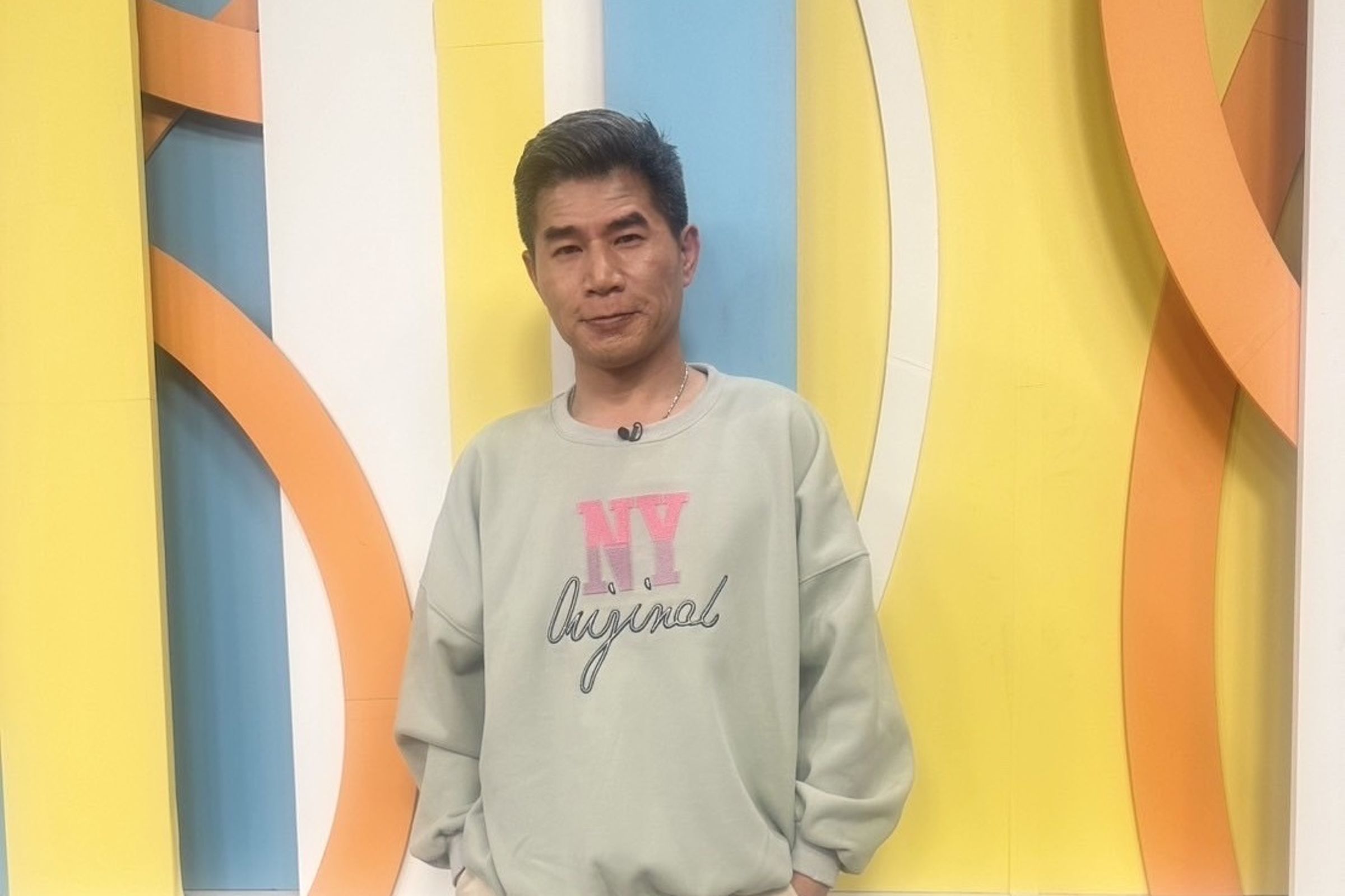 叫賣哥錄影分享家道中落狀況。(高點提供)