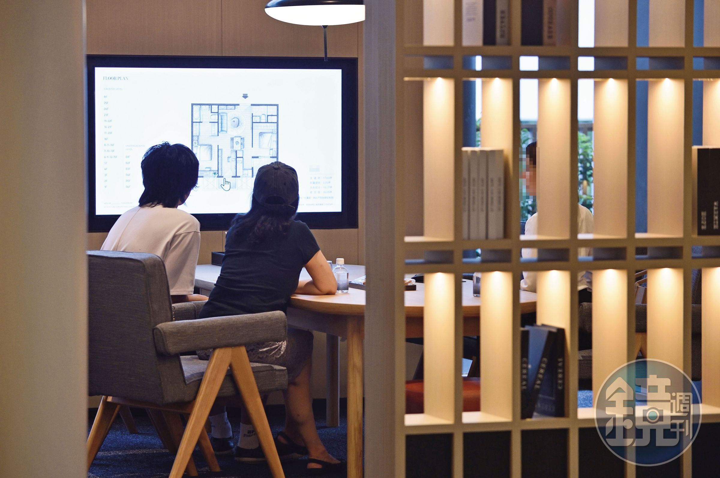 建商直言「羊毛出在羊身上」，即便公設比下降，房屋總價仍可能不變，單坪價格反而拉高。
