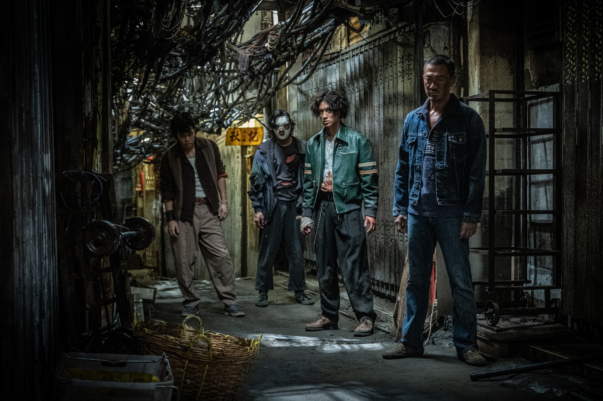 《九龍城寨之圍城》橫掃包括最佳影片的9項大獎，笑傲本屆香港電影金像獎。（華映提供）