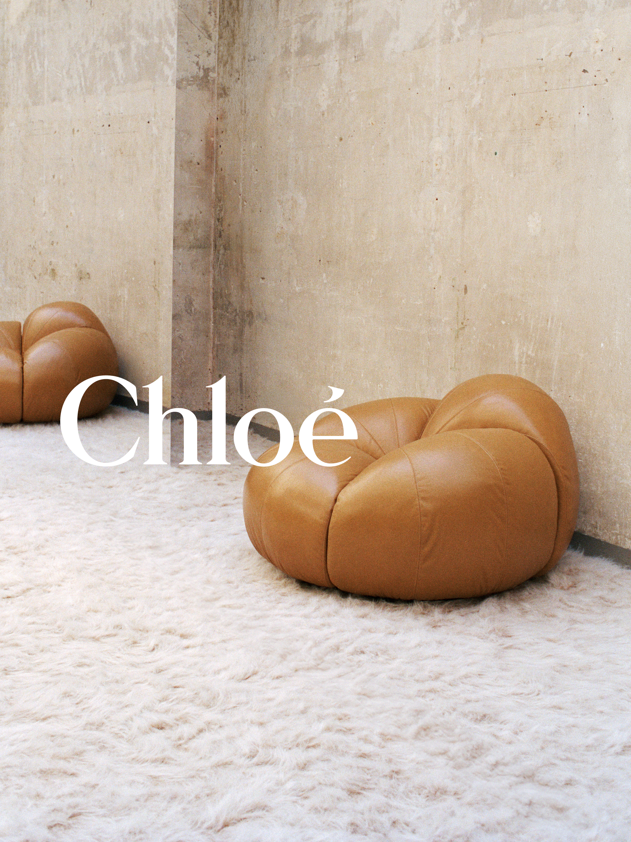 Tomato Chair在圓潤輪廓中展現細膩光澤與質感。〈Chloé提供〉