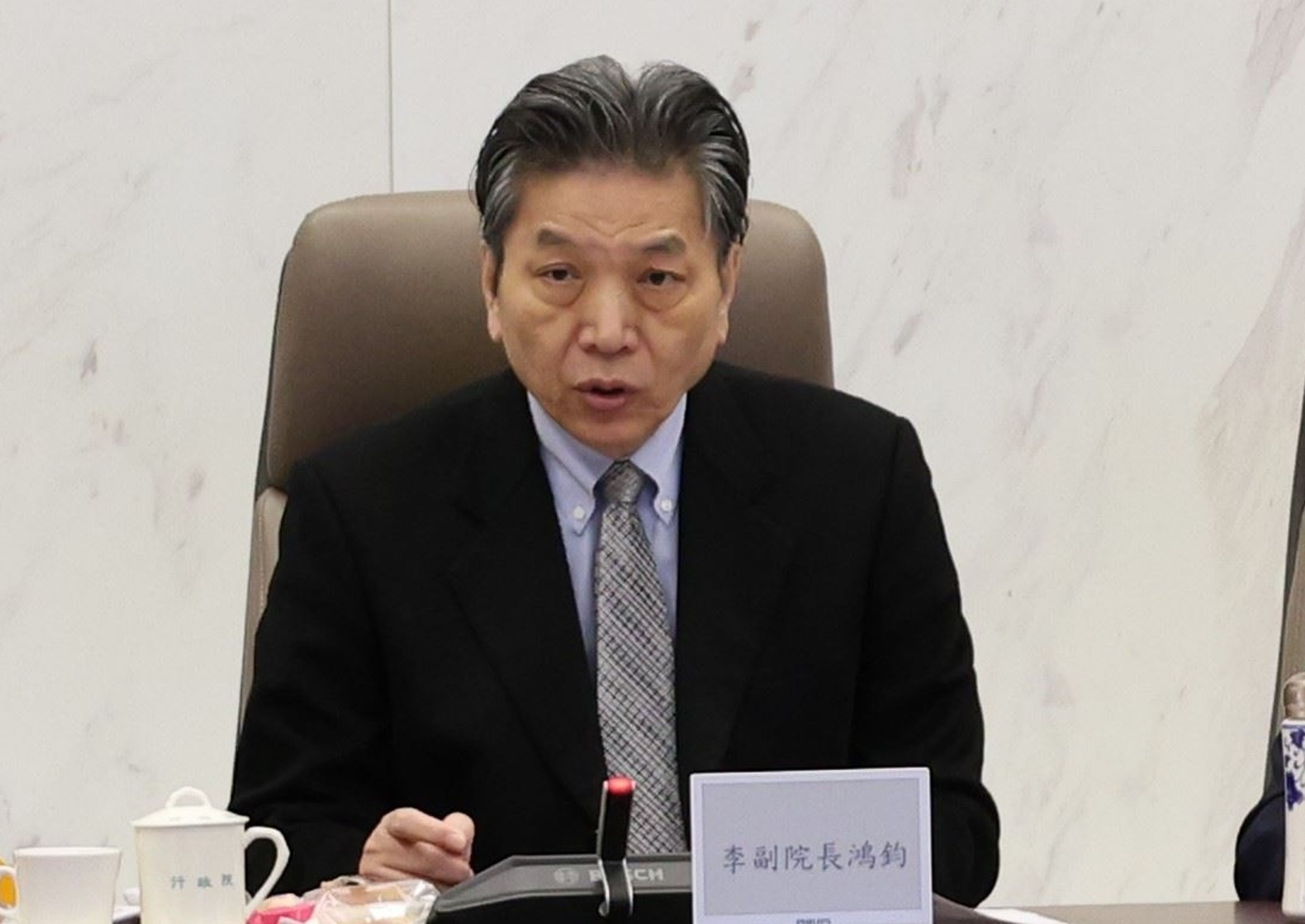 監察院副院長李鴻鈞透露，有立委問為什麼財產申報變麻煩，他直言是因為預算被刪減了，「麻煩是你們造成的」。（翻攝自監察院網站）