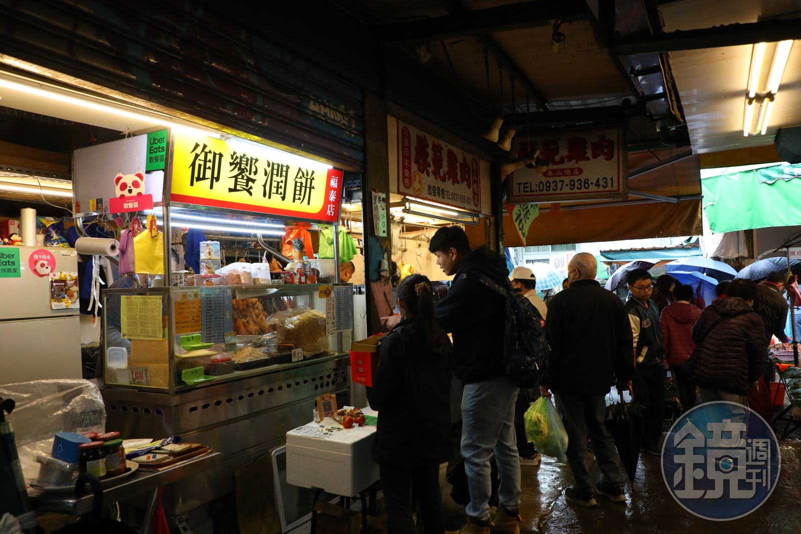 「御饗潤餅」的餅皮、口味選擇很多。