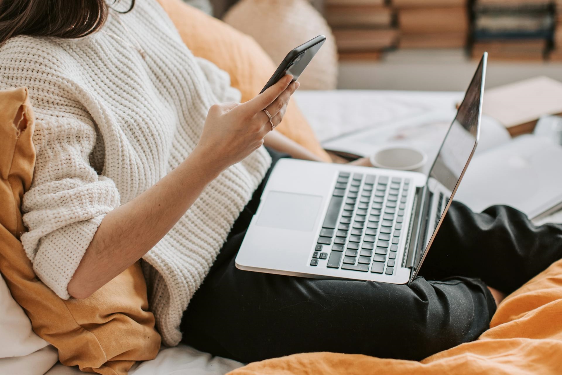 美媒整理出9個新人也能勝任的高薪遠端工作。（示意圖，Pexels）