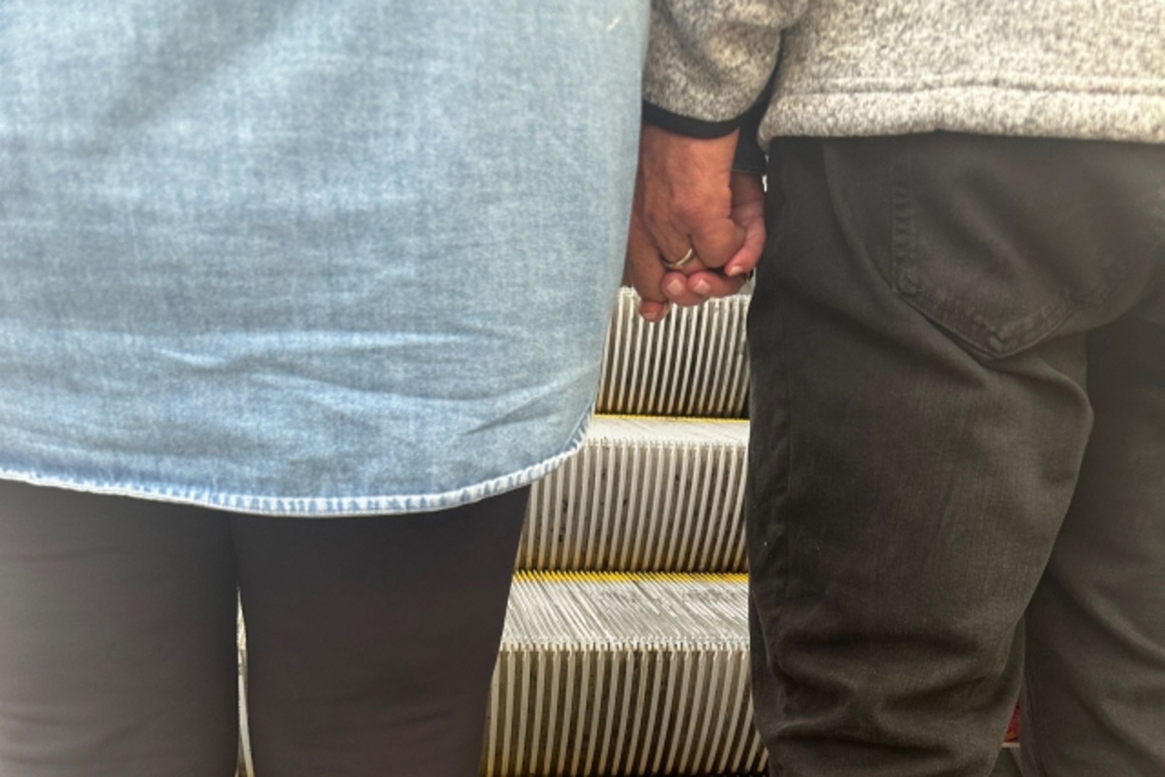 一名正妹原以為前男友分手後不交女朋友是因為深愛她,事後才知道真相。示意圖。(翻攝自photoAC)