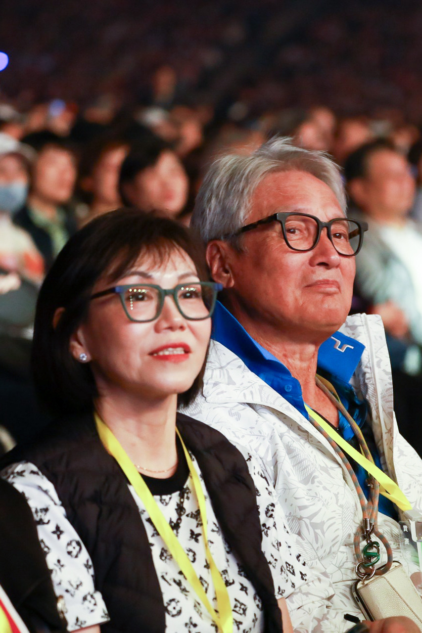 在得知演唱會消息後,秦祥林立刻託人購買七張最高價位票。(中華音樂人交流協會提供)