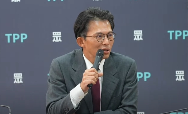 針對駭客一事，黃國昌親上火線回應。 （翻攝自民眾之聲YT）